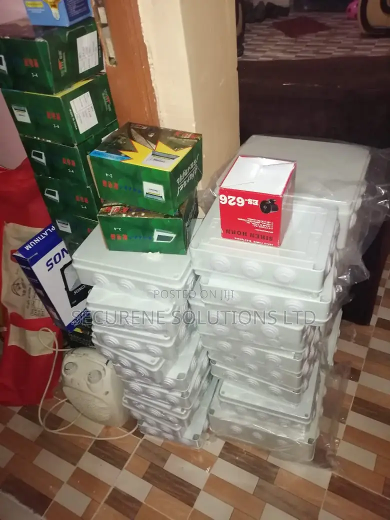255 X 200 X 80 PVC Weatherproof Adaptor Box