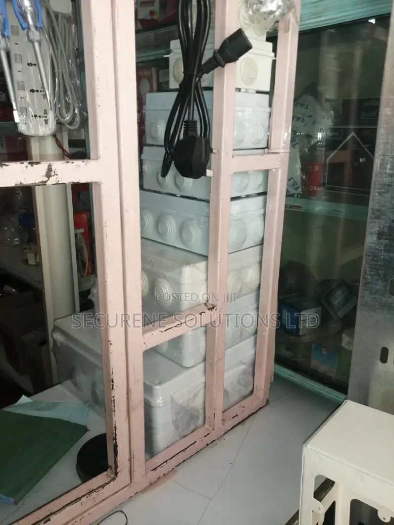 255 X 200 X 80 PVC Weatherproof Adaptor Box