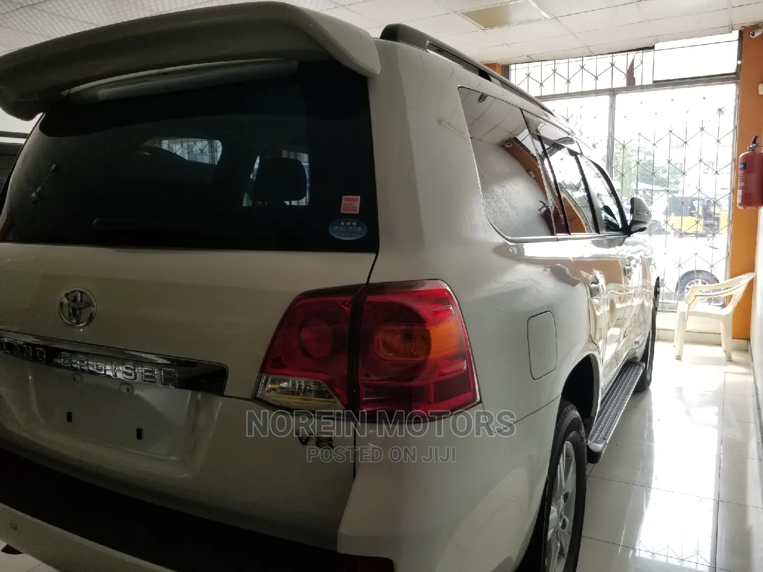 Toyota Land Cruiser 2014 White