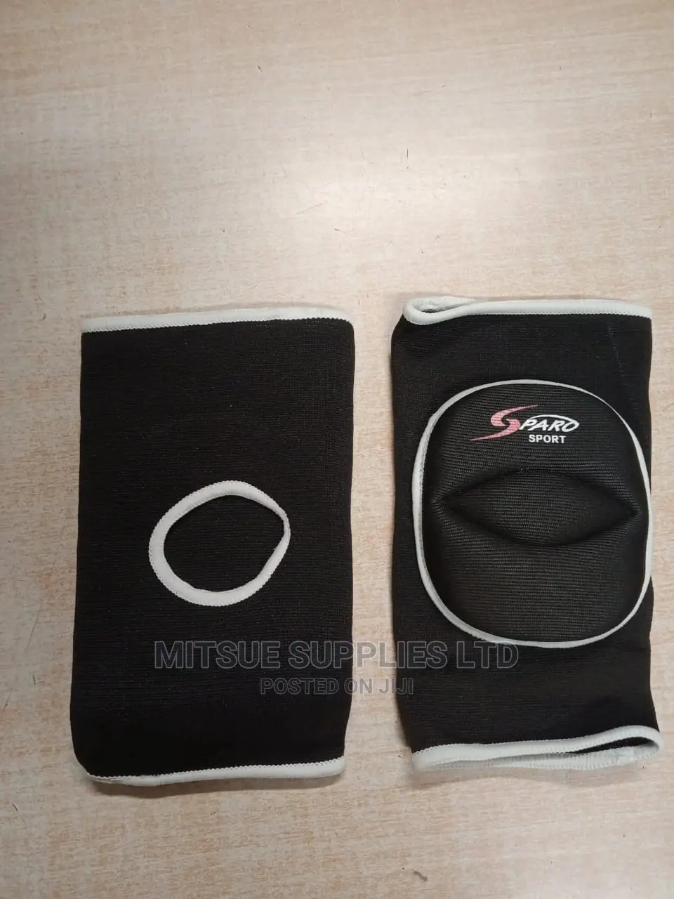 A Pair of Sports Kneepad