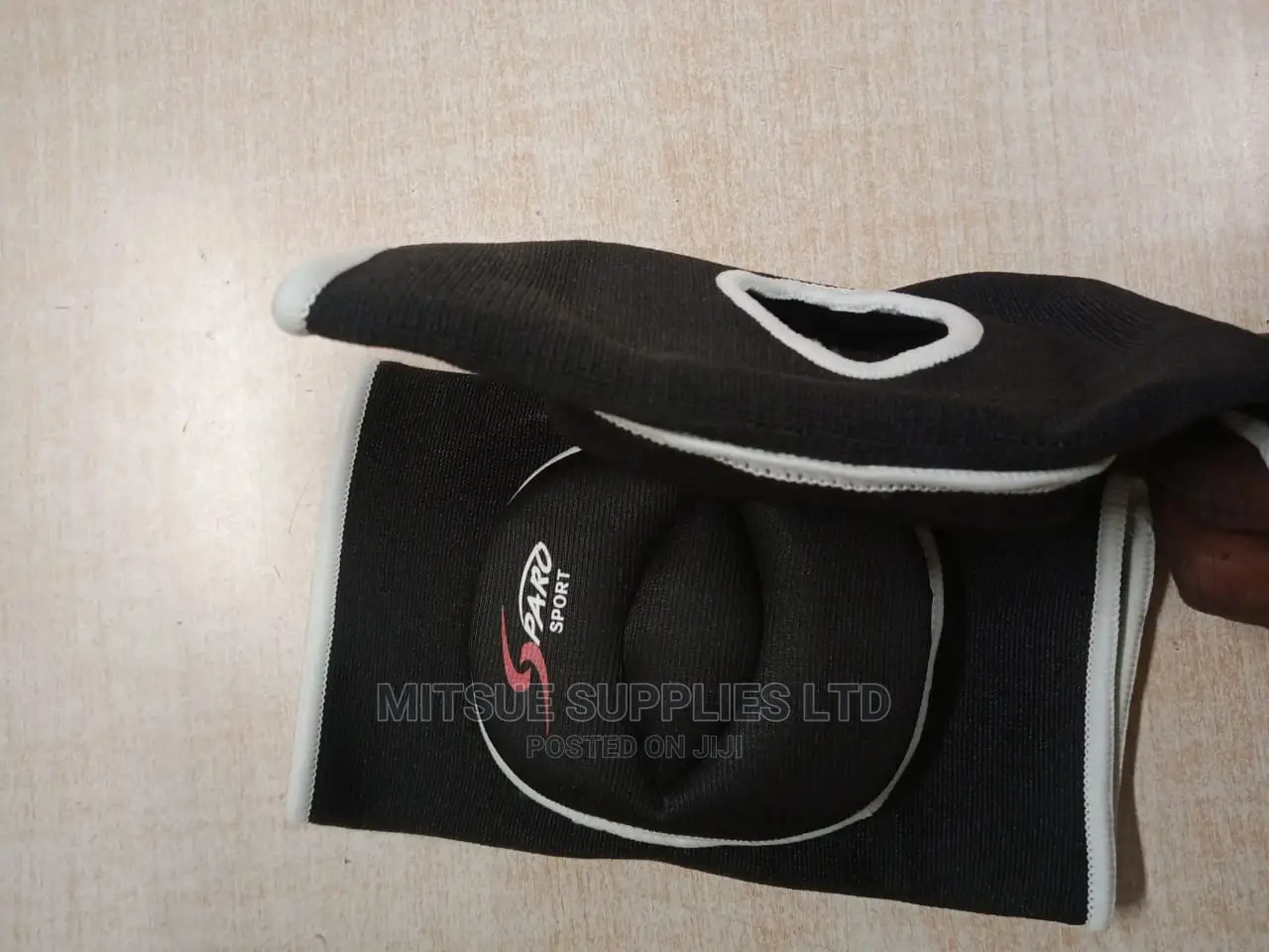 A Pair of Sports Kneepad