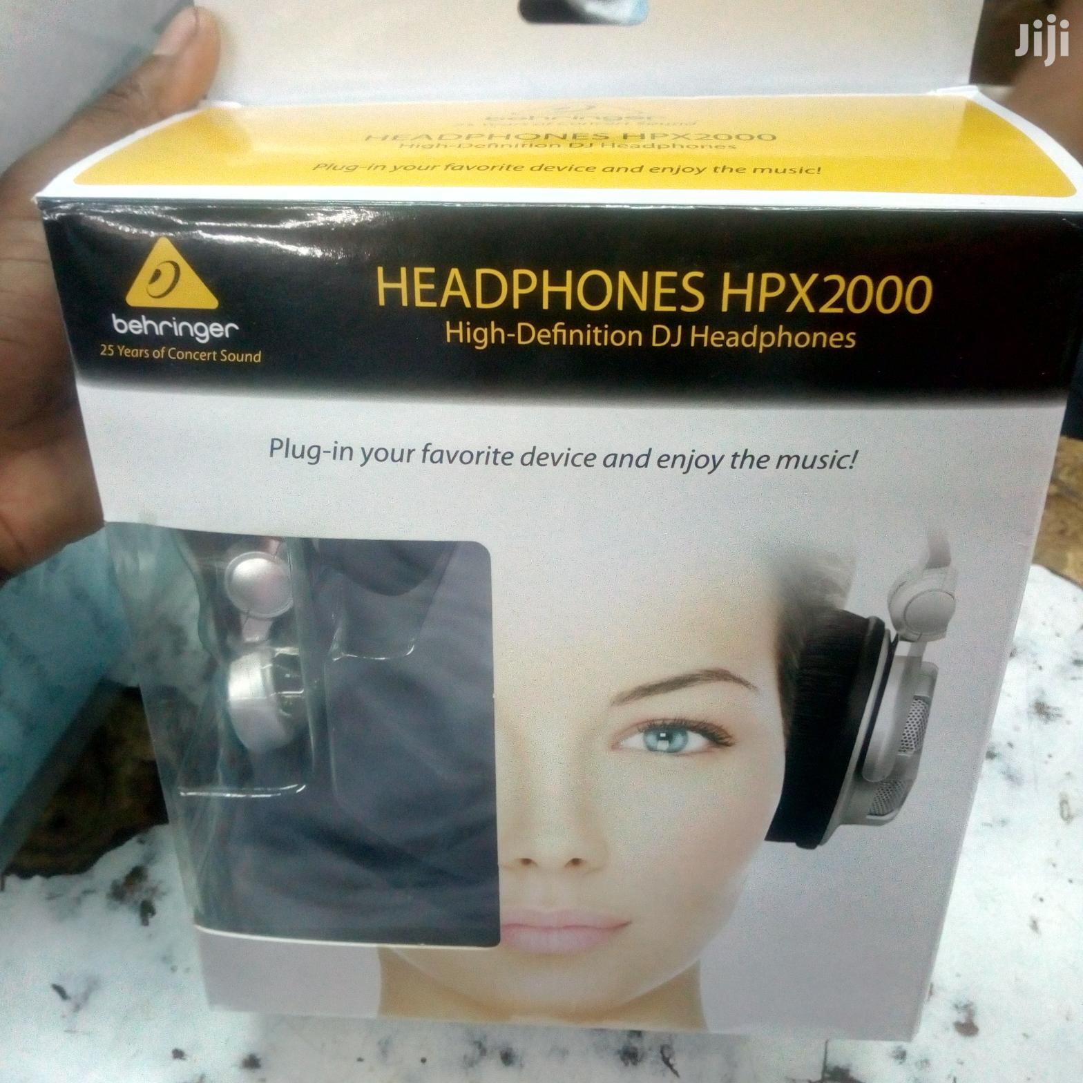 Stundio Headphones