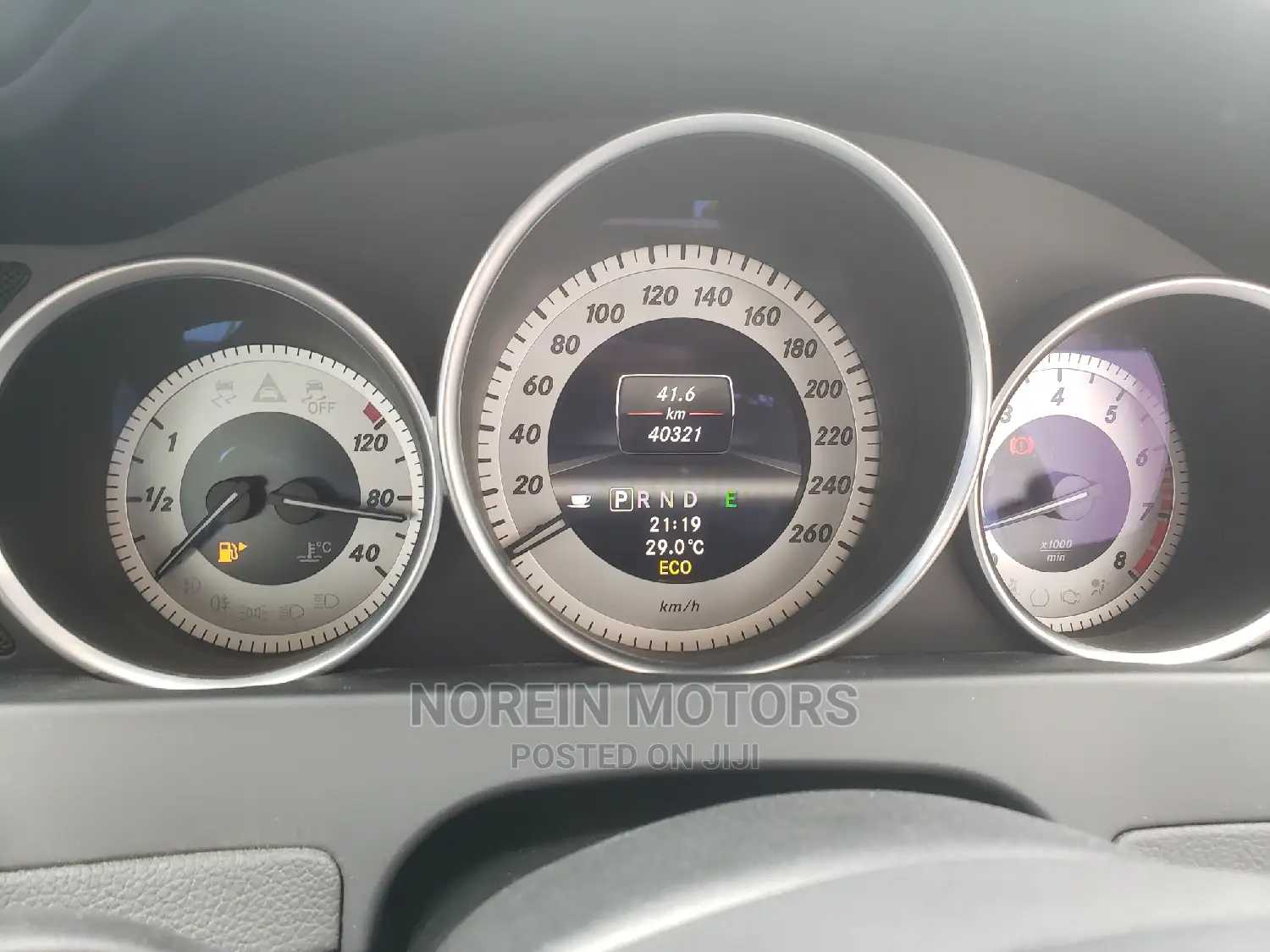 Mercedes-Benz C180 2015 White