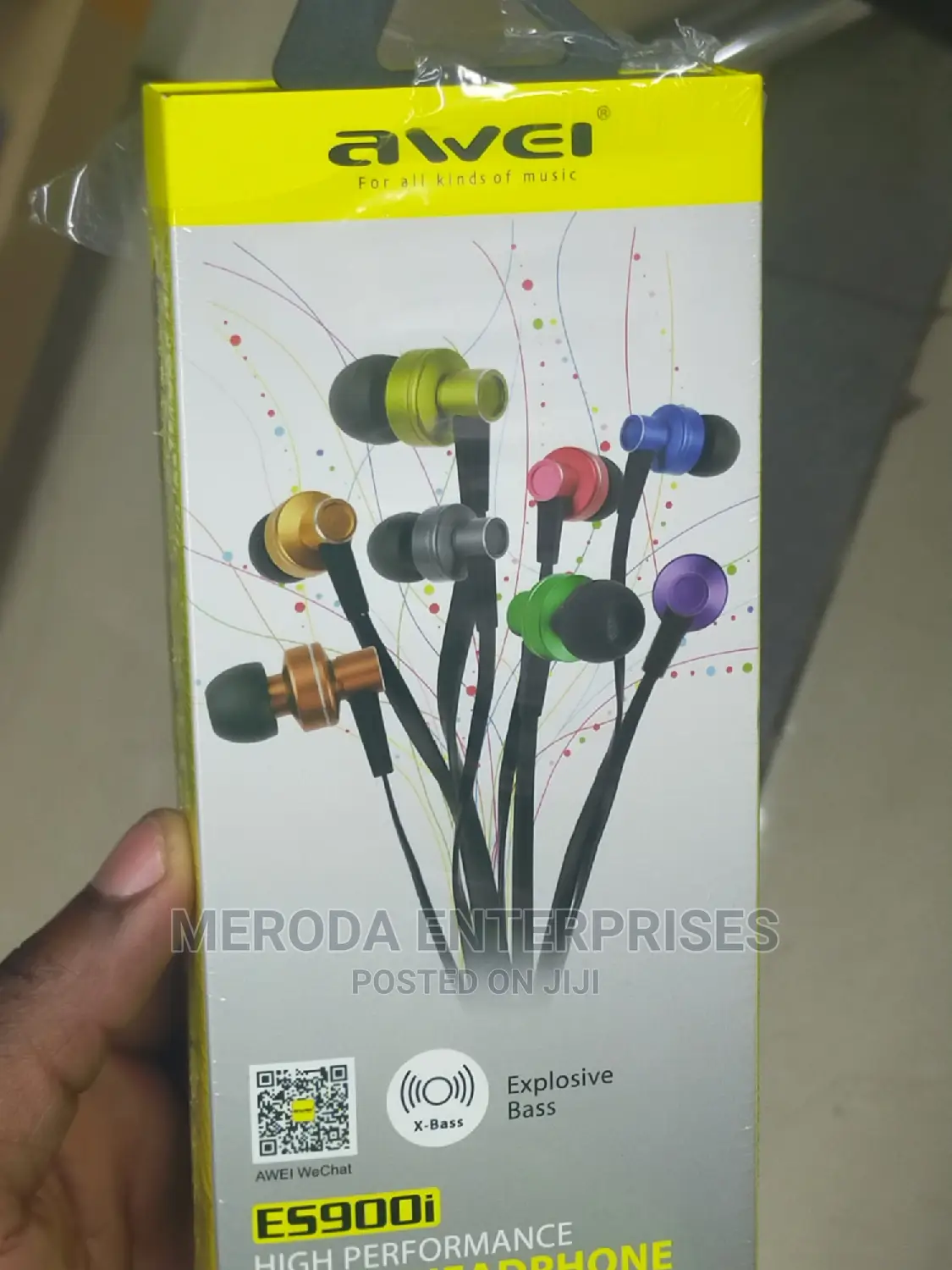 Explosive Bass in Ear Earphones