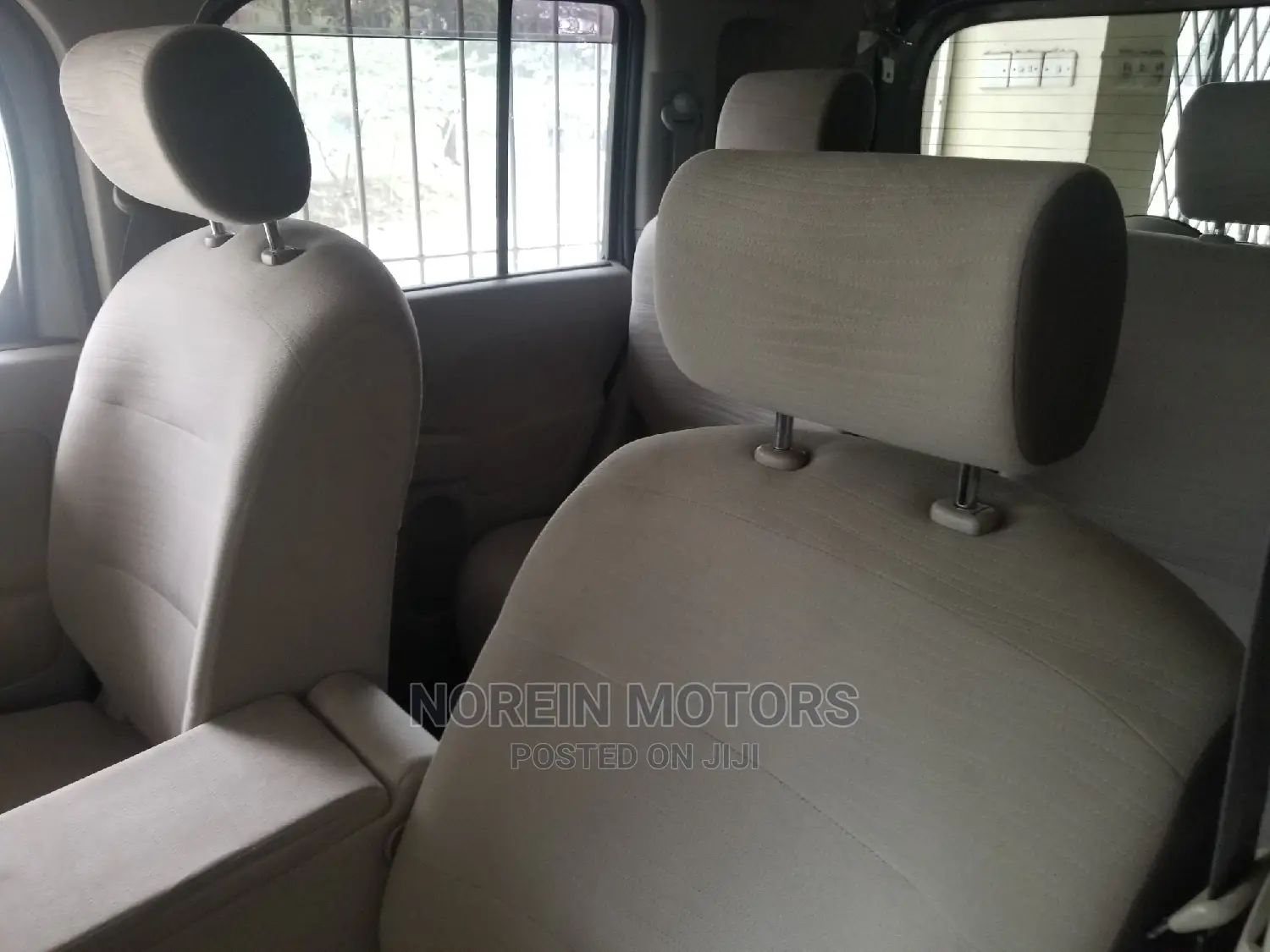 Nissan Cube 2014 Silver