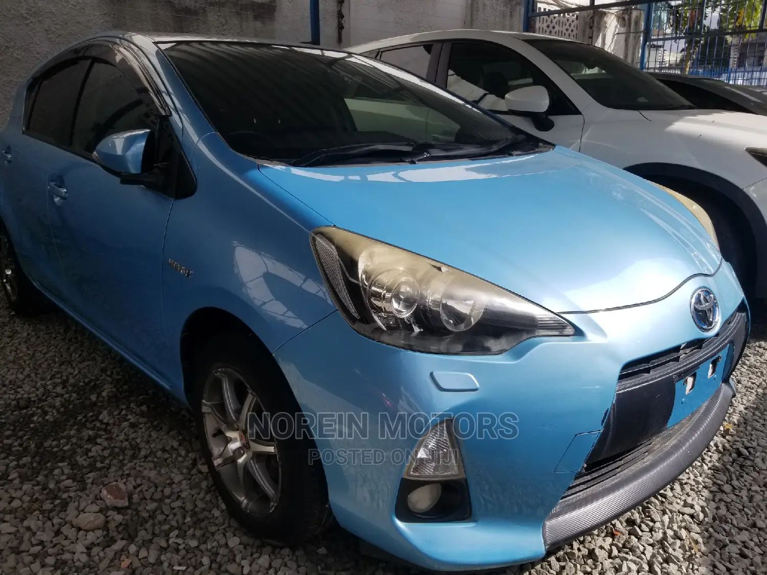 Toyota Aqua 2015 Blue