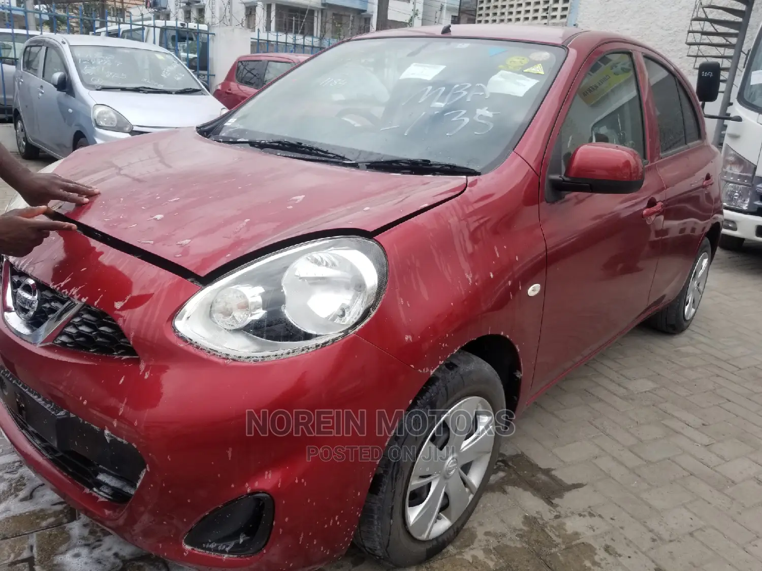 Nissan March 2015 Red