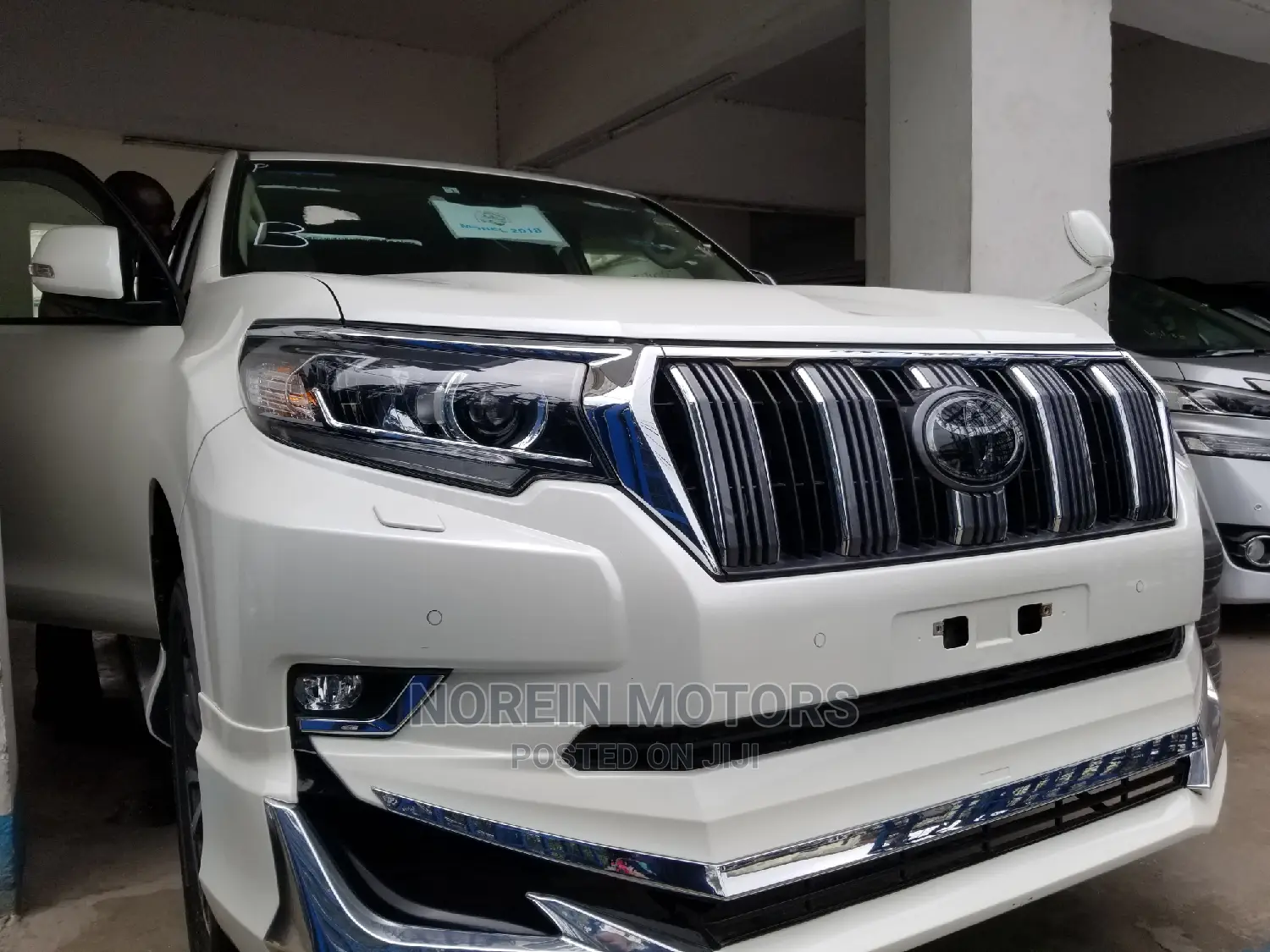 Toyota Land Cruiser Prado 2016 White