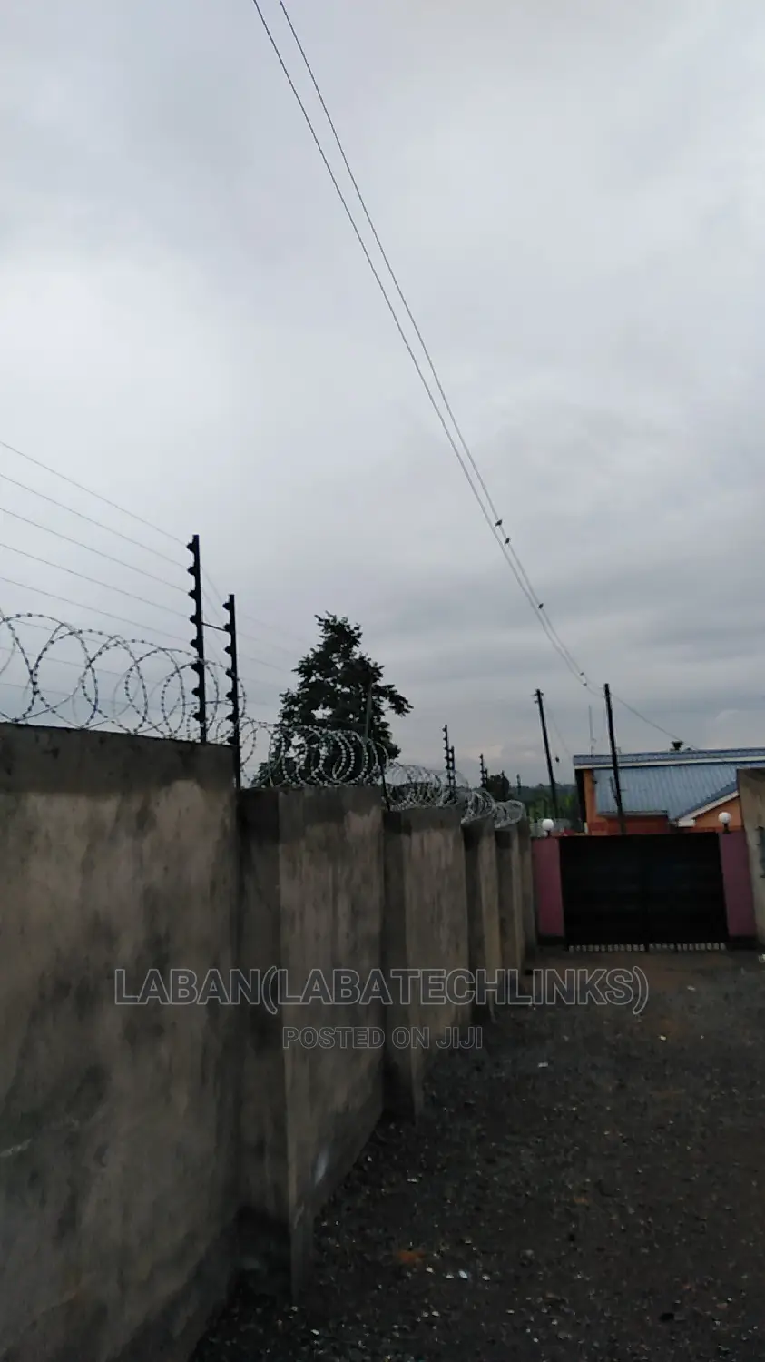 Electric Fence With Razor Installation.Services