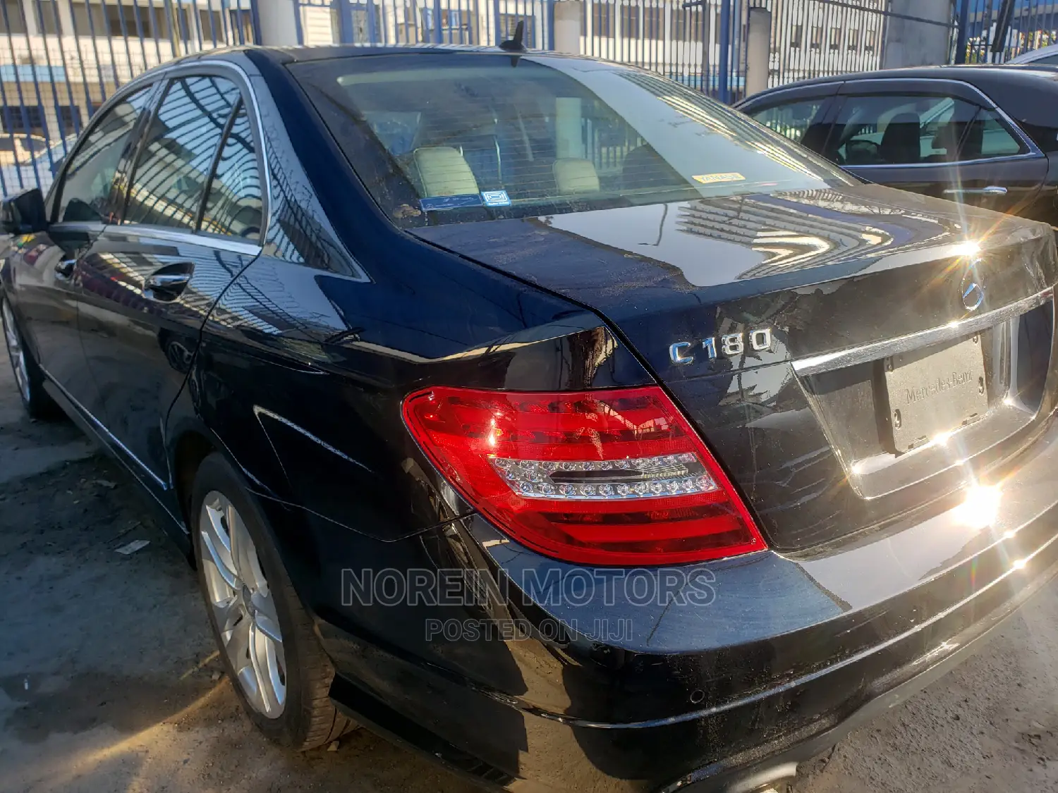 Mercedes-Benz C180 2015
