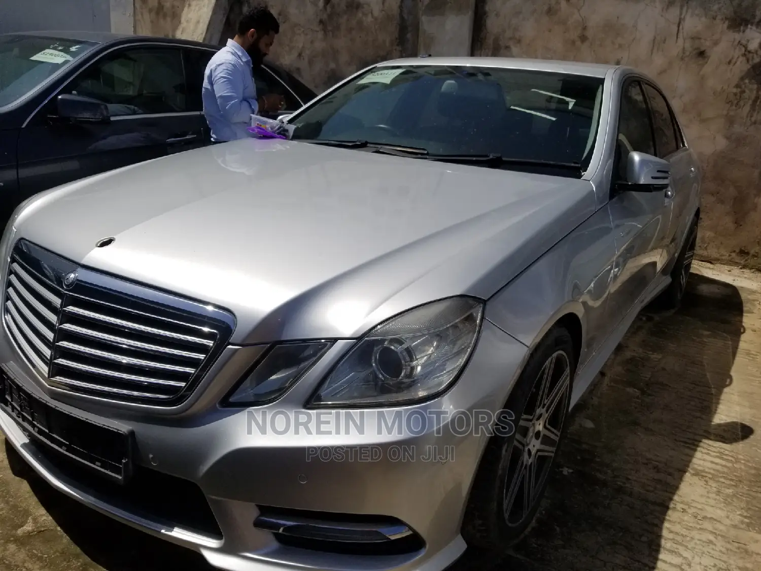 Mercedes-Benz E200 2013 Silver