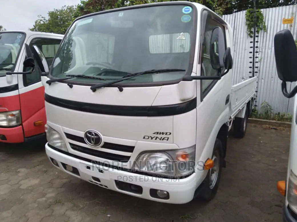 Toyota Dyna Manual Diesel 2014