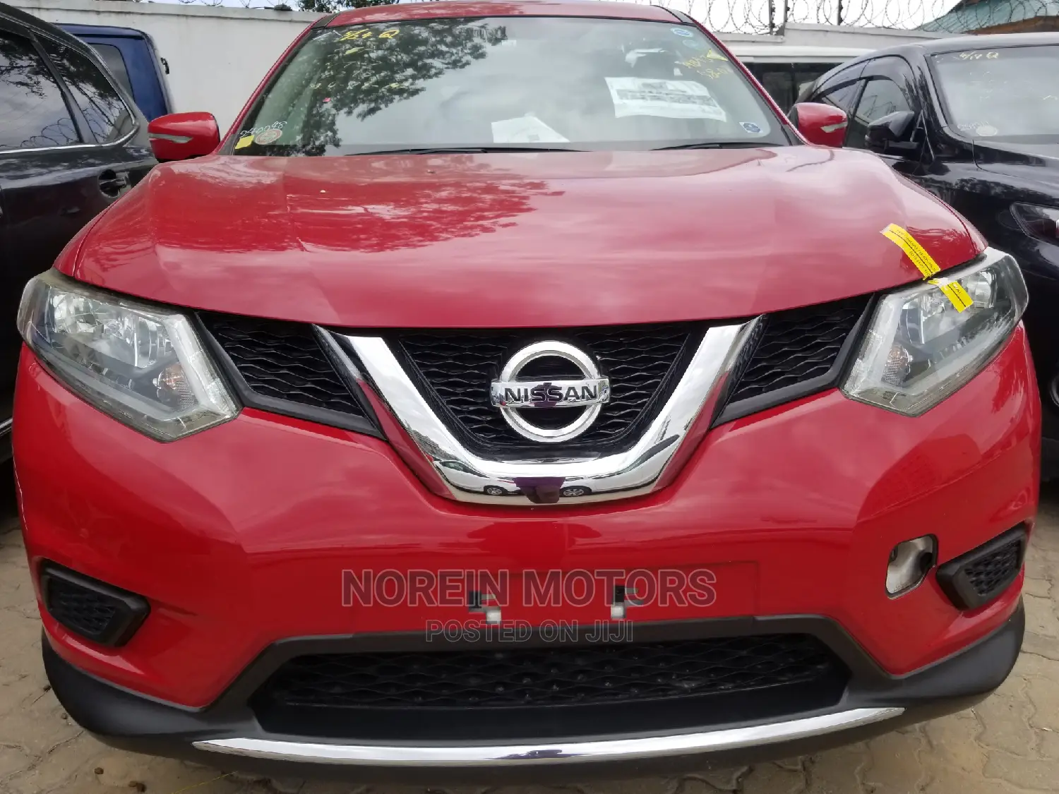 Nissan X-Trail 2015 Red