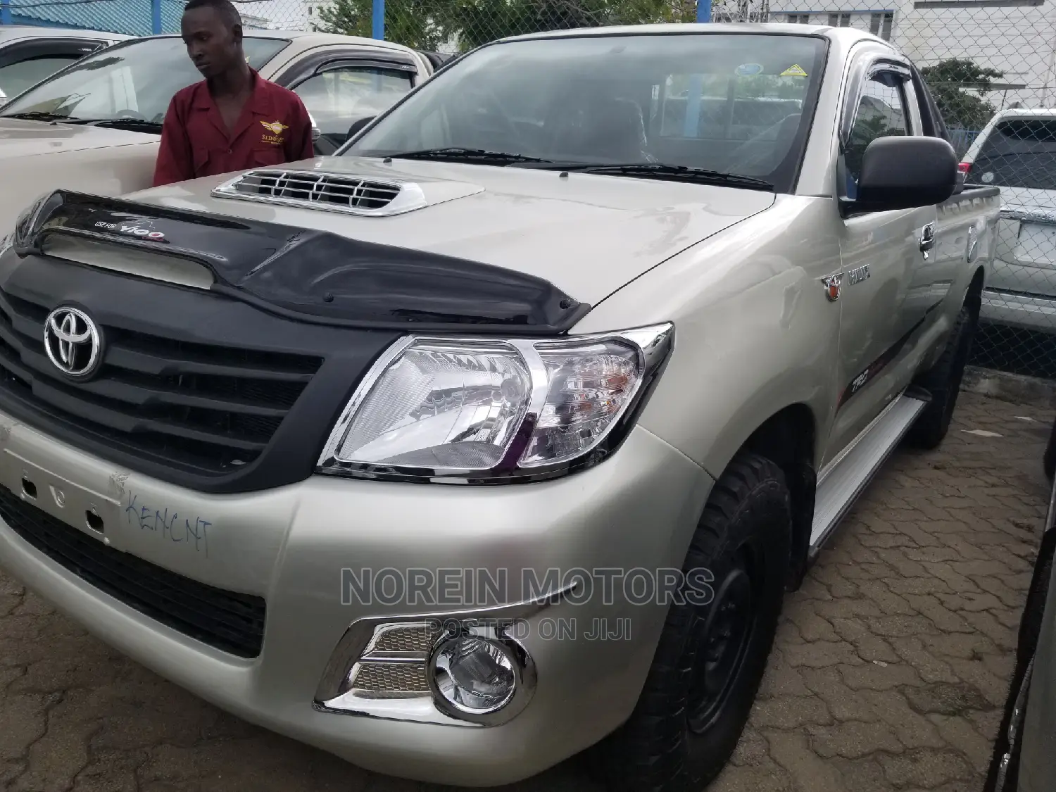 Toyota Hilux 2015 Silver