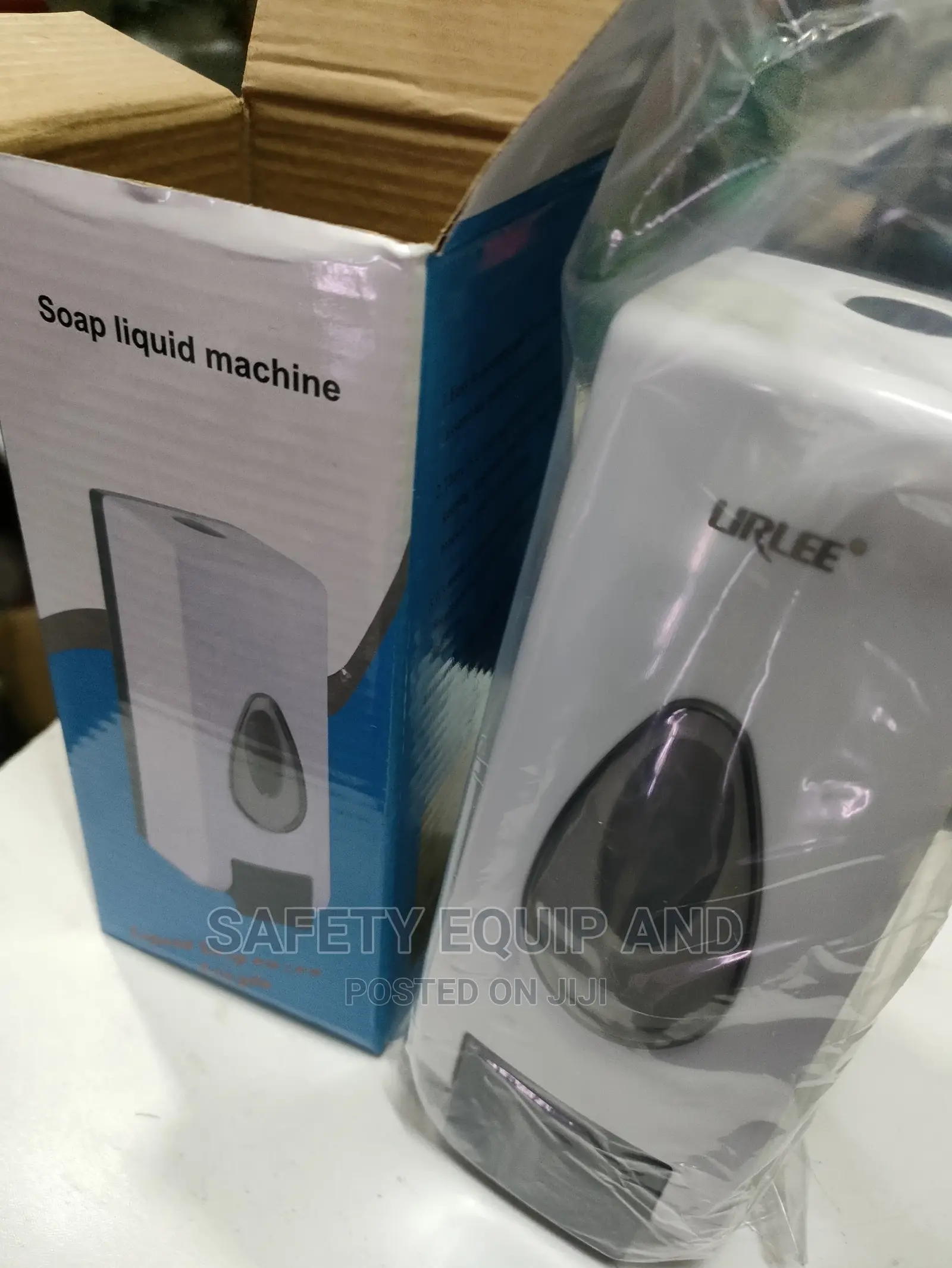 Soap Dispensers (Single Type)