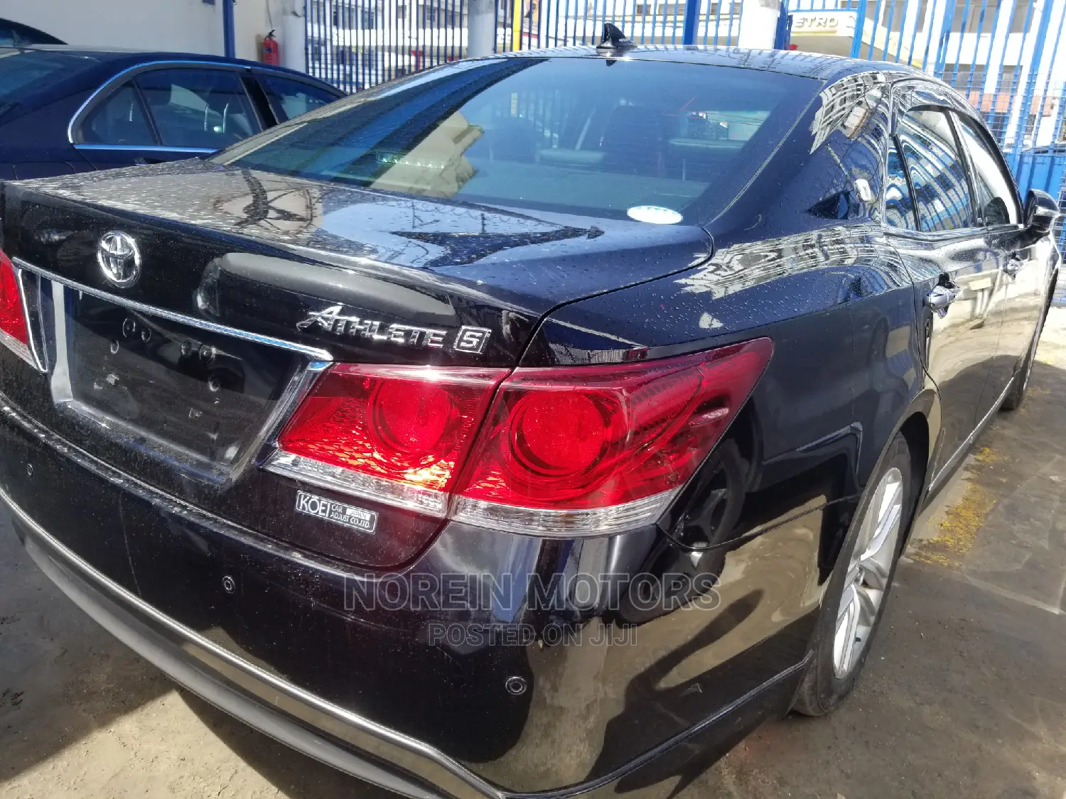 Toyota Crown 2015 Black