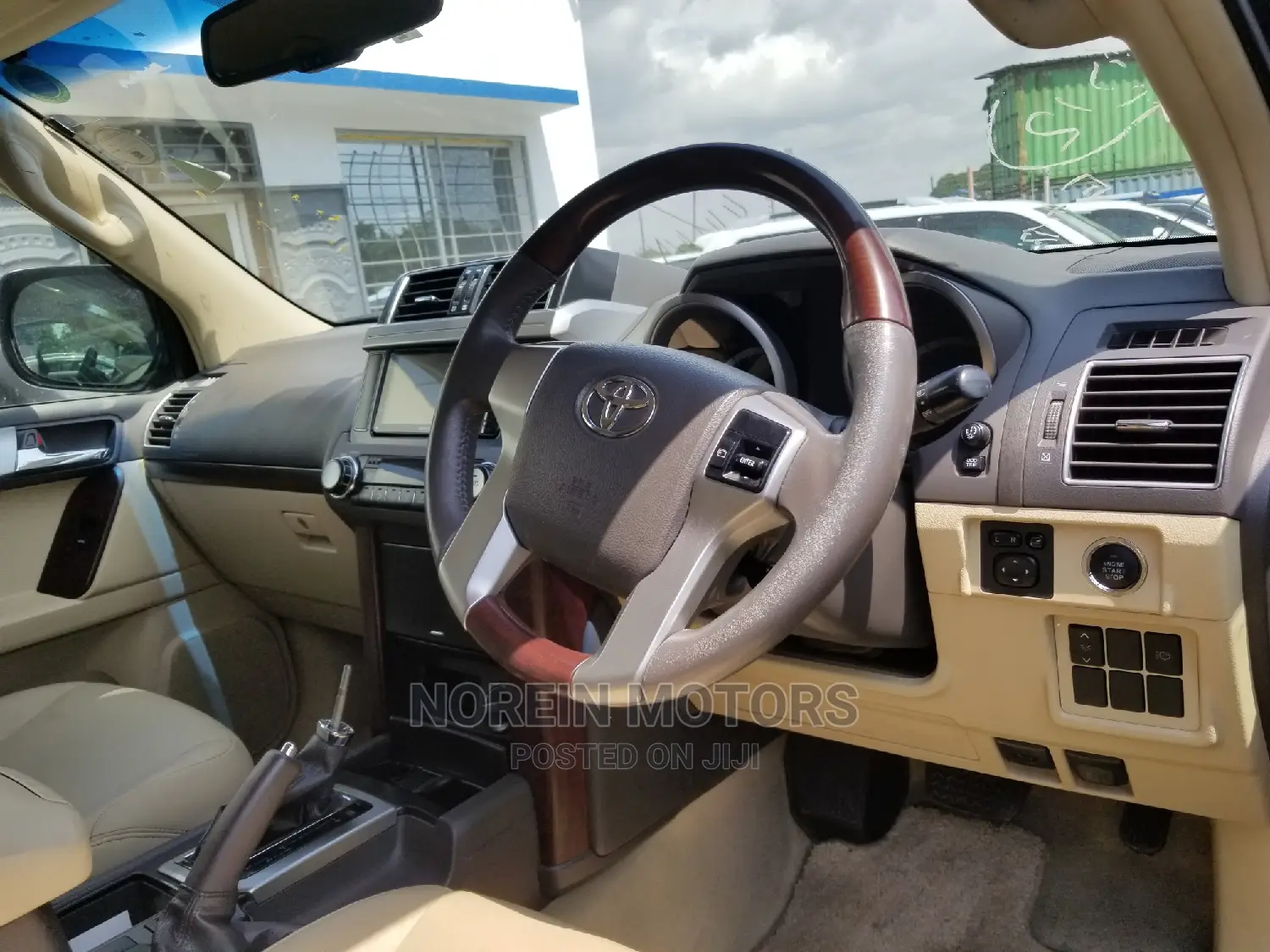 Toyota Land Cruiser Prado 2014 Matt Black