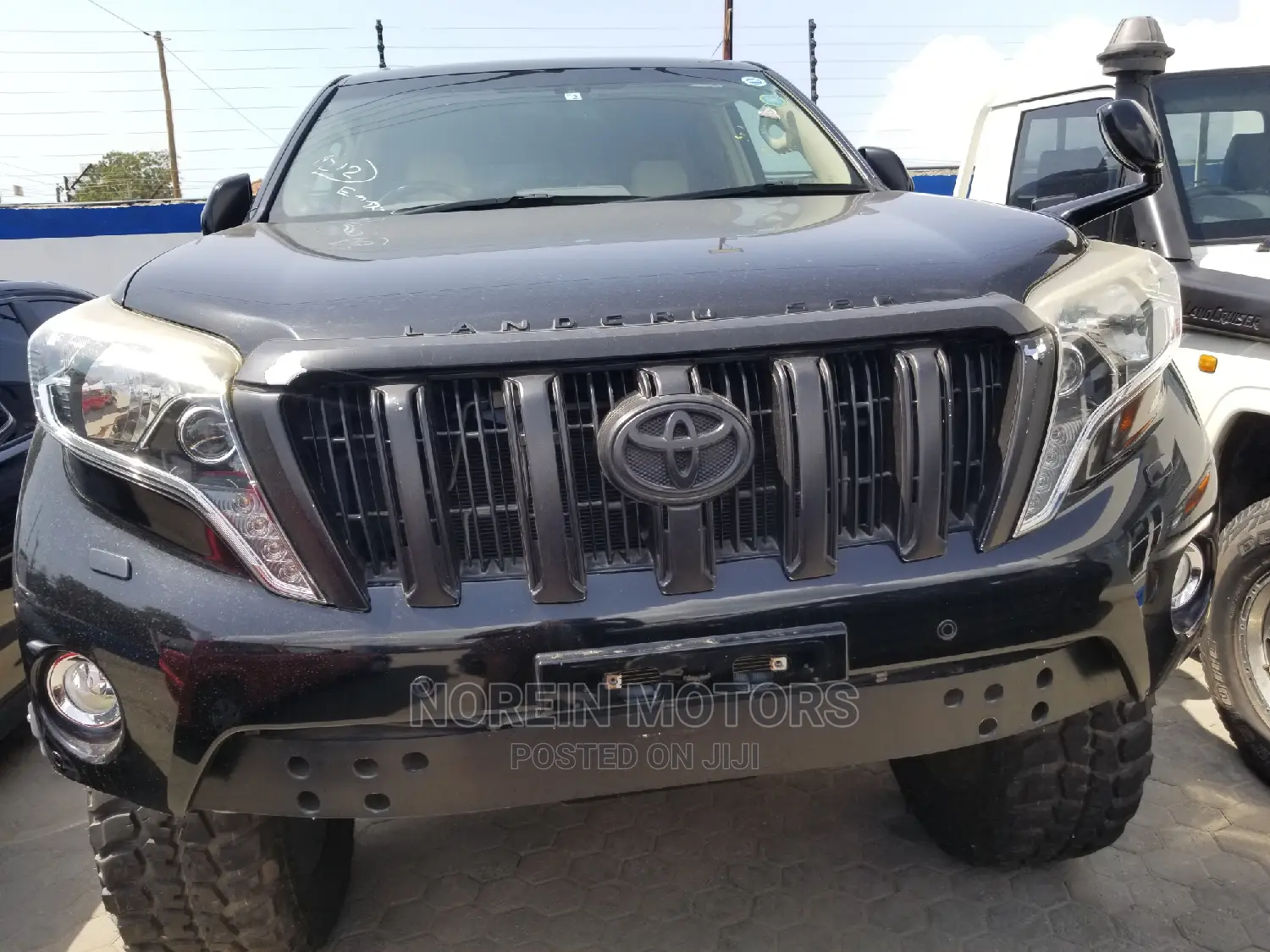 Toyota Land Cruiser Prado 2014 Matt Black