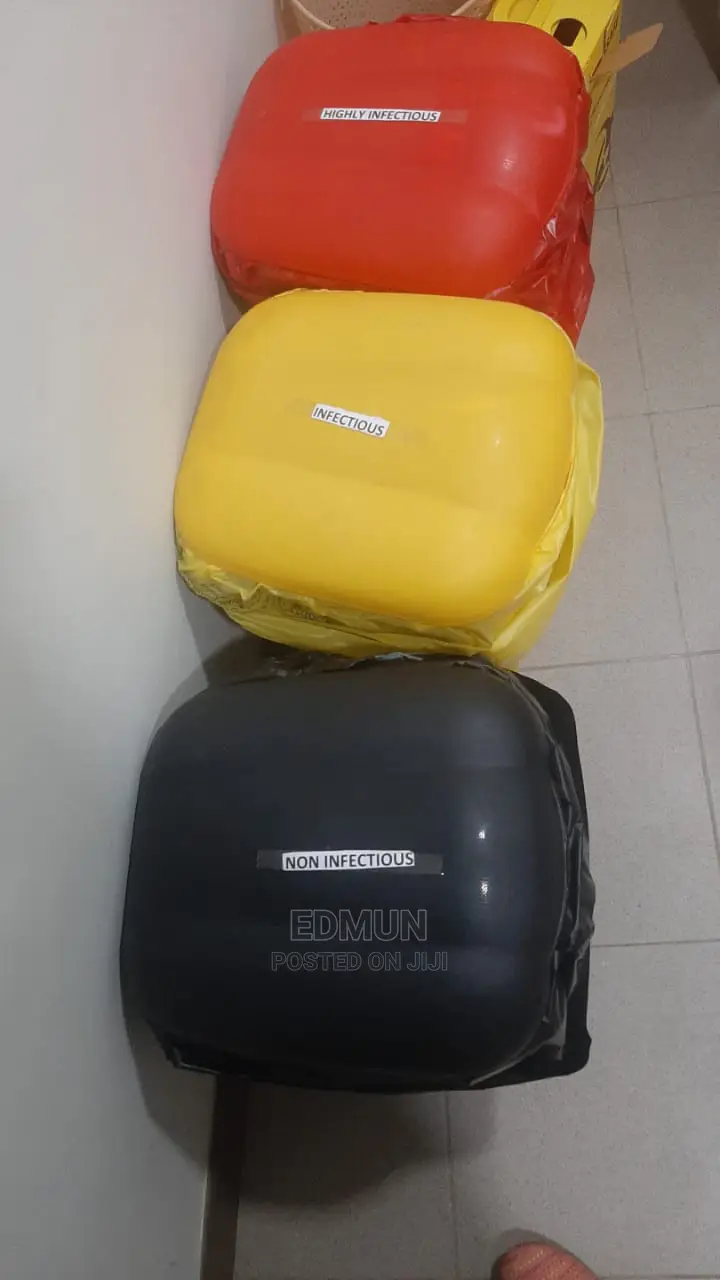Medical Biohazard Bin With Pedals