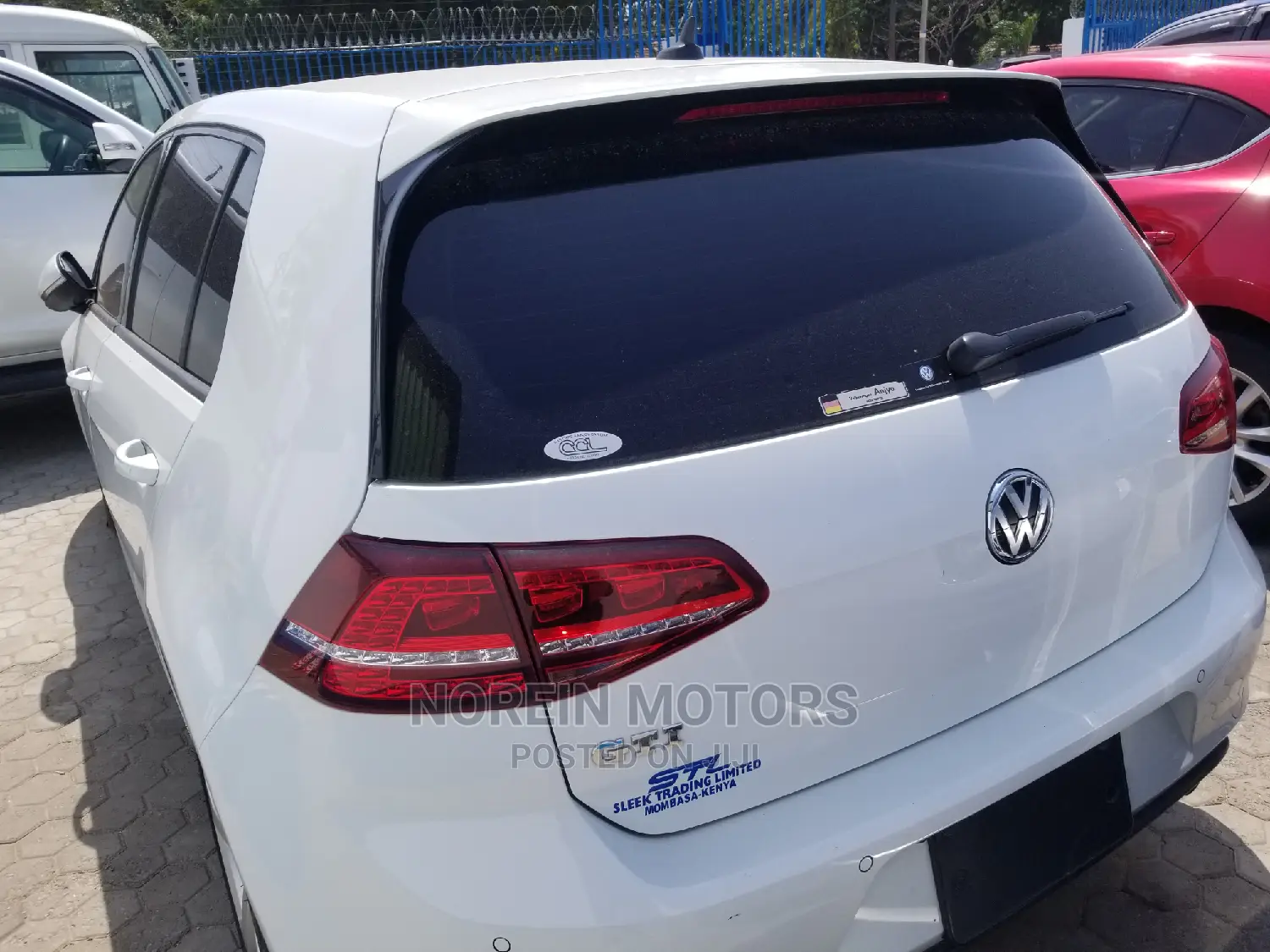 Volkswagen Golf GTI 2015 White