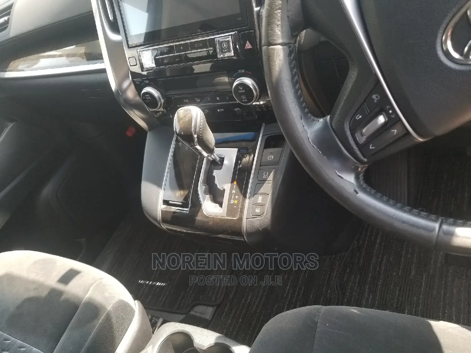 Toyota Vellfire 2015 Pearl