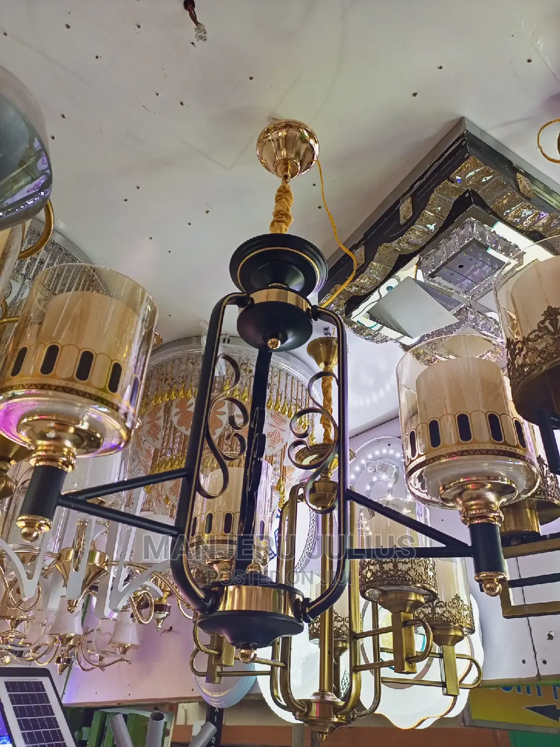 3arms Chandelier