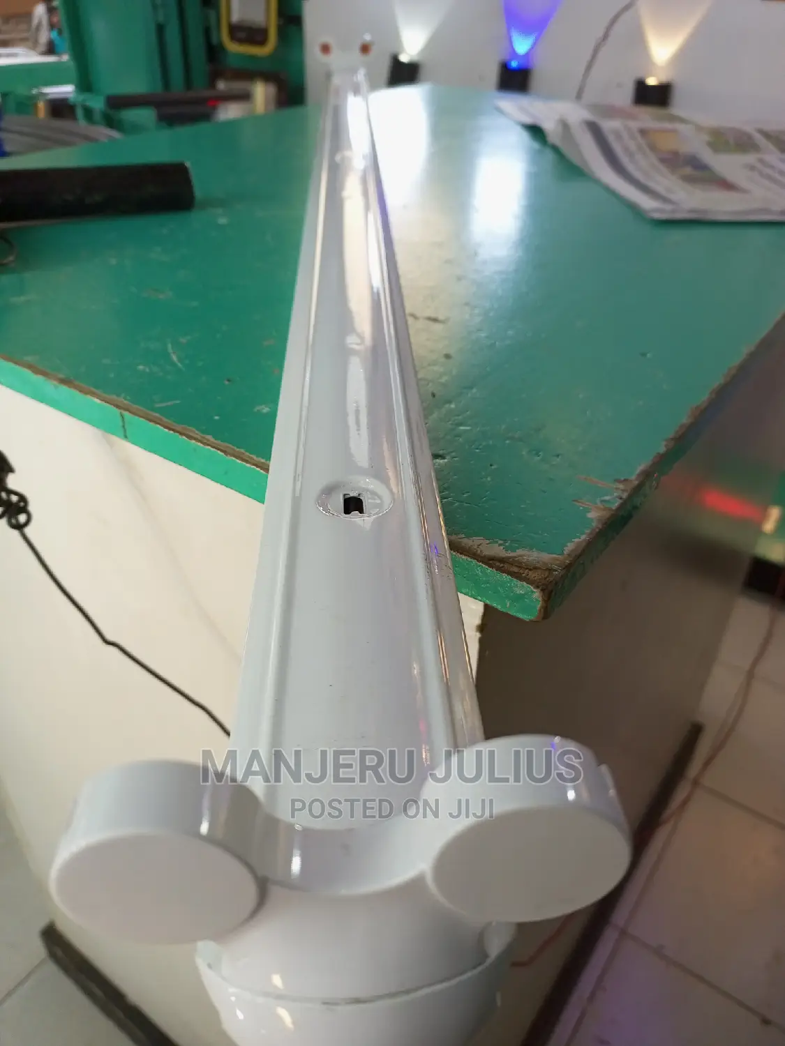 4ft Twin Fitting