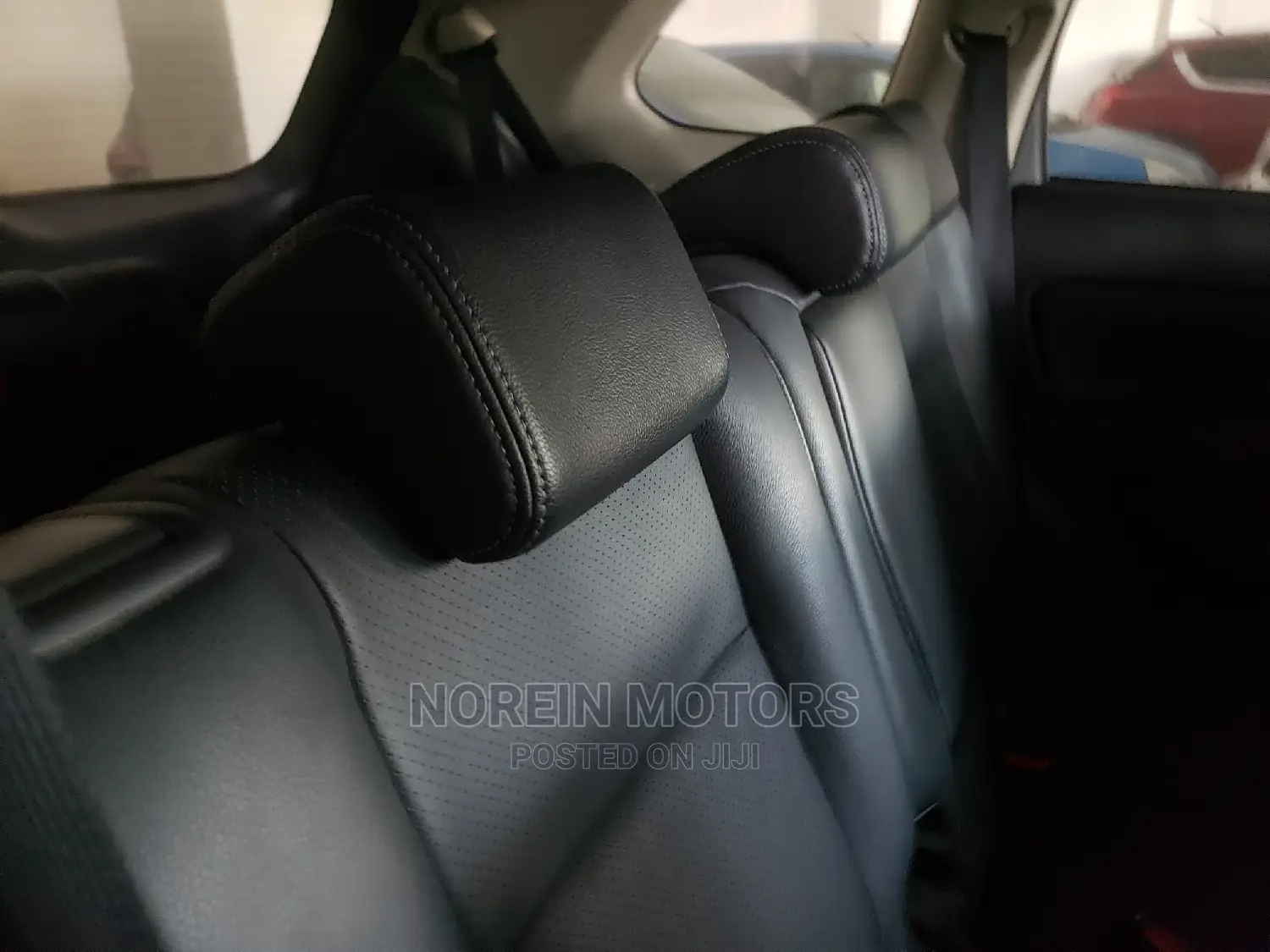 Mitsubishi Outlander 2015 Off White