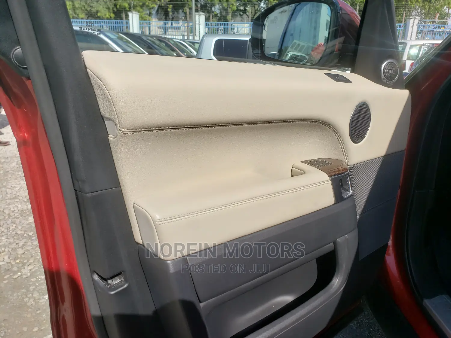 Land Rover Range Rover Sport 2015 Orange