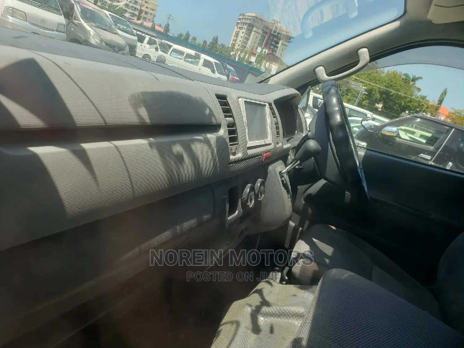 Toyota Hiace Blue