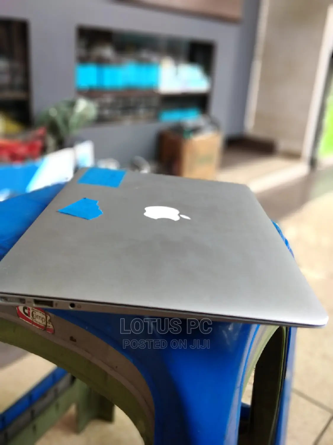 Laptop Apple MacBook Air 4GB Intel Core I5 SSD 128GB