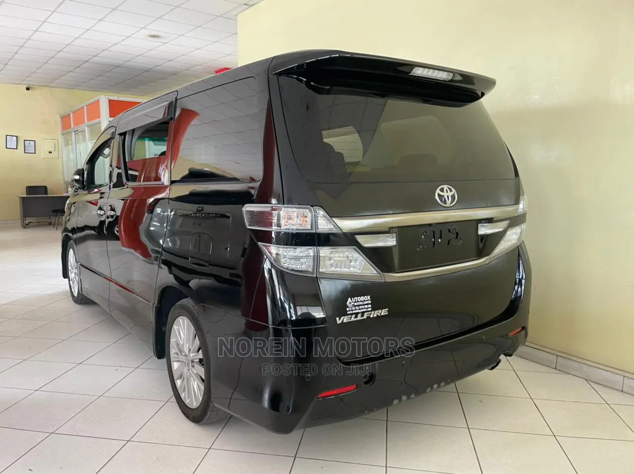 Toyota Vellfire 2014 Black