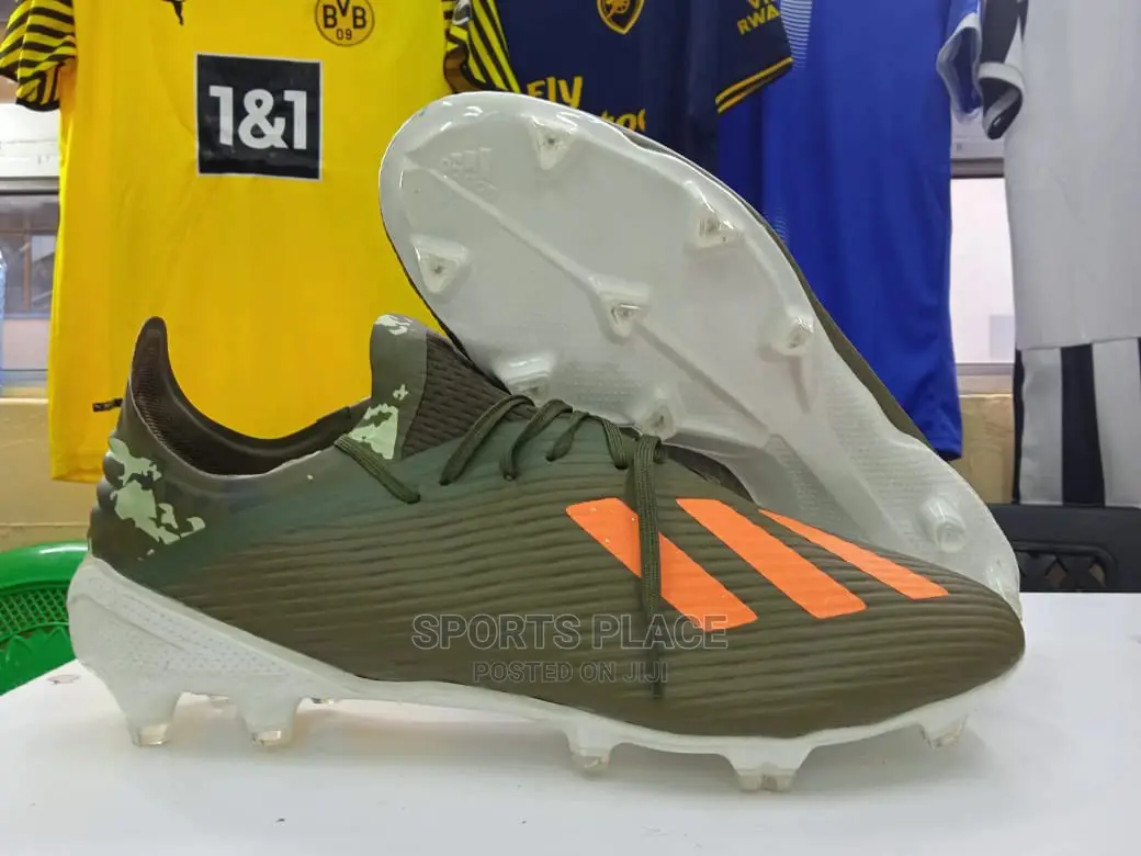 Adidas Ghosted X