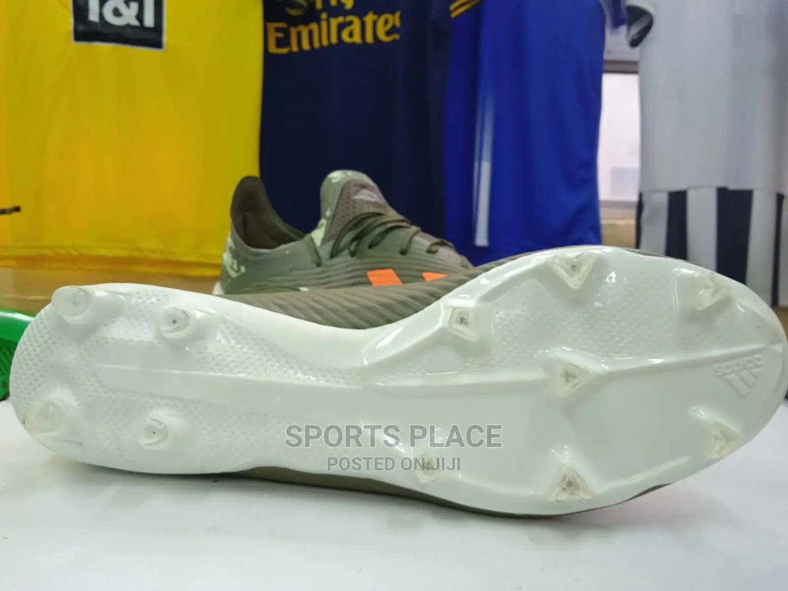 Adidas Ghosted X