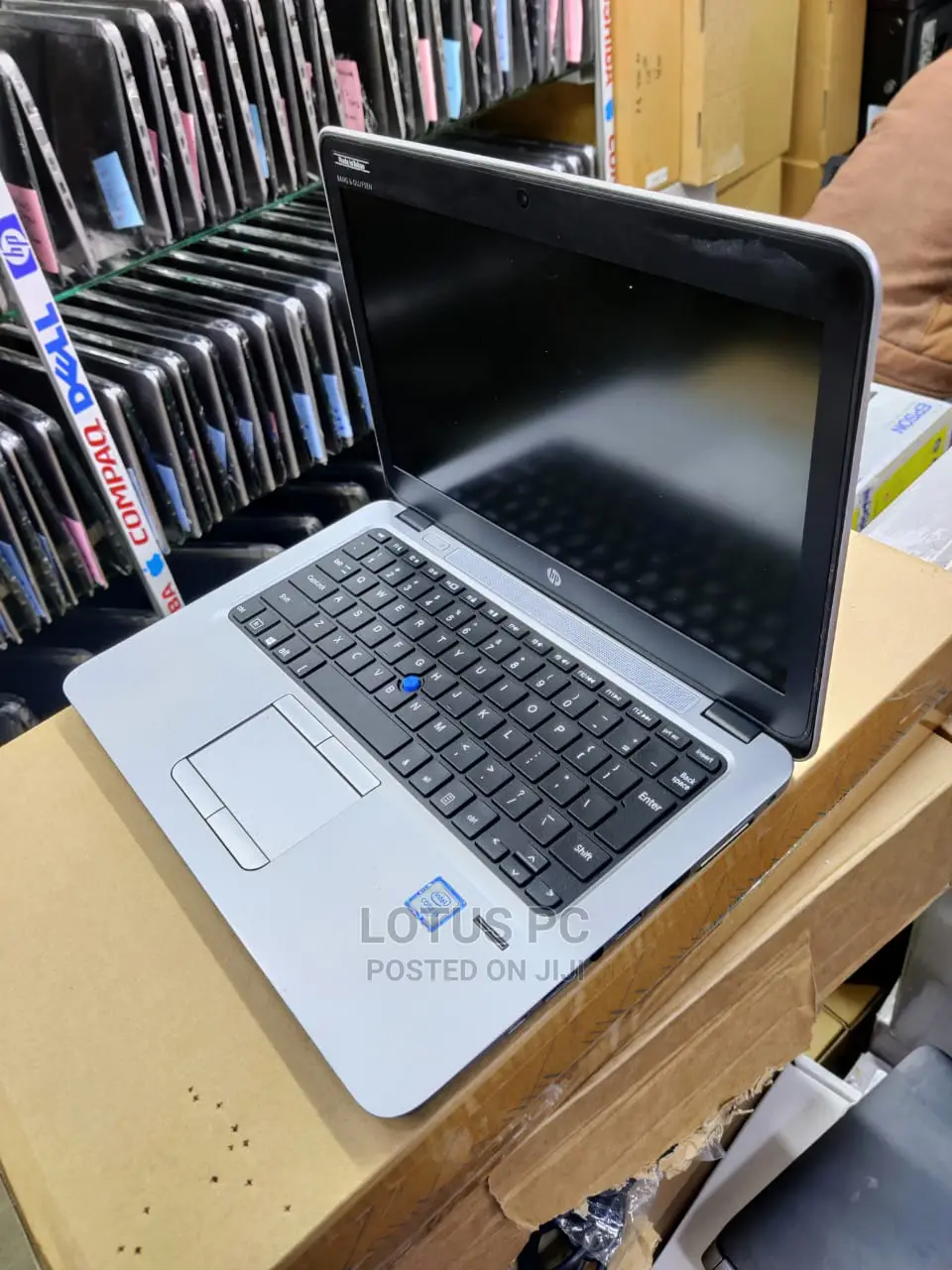 Laptop HP EliteBook 820 G3 4GB Intel Core I3 HDD 500GB