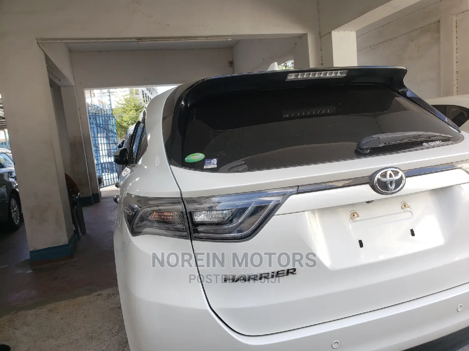 Toyota Harrier 2015 White