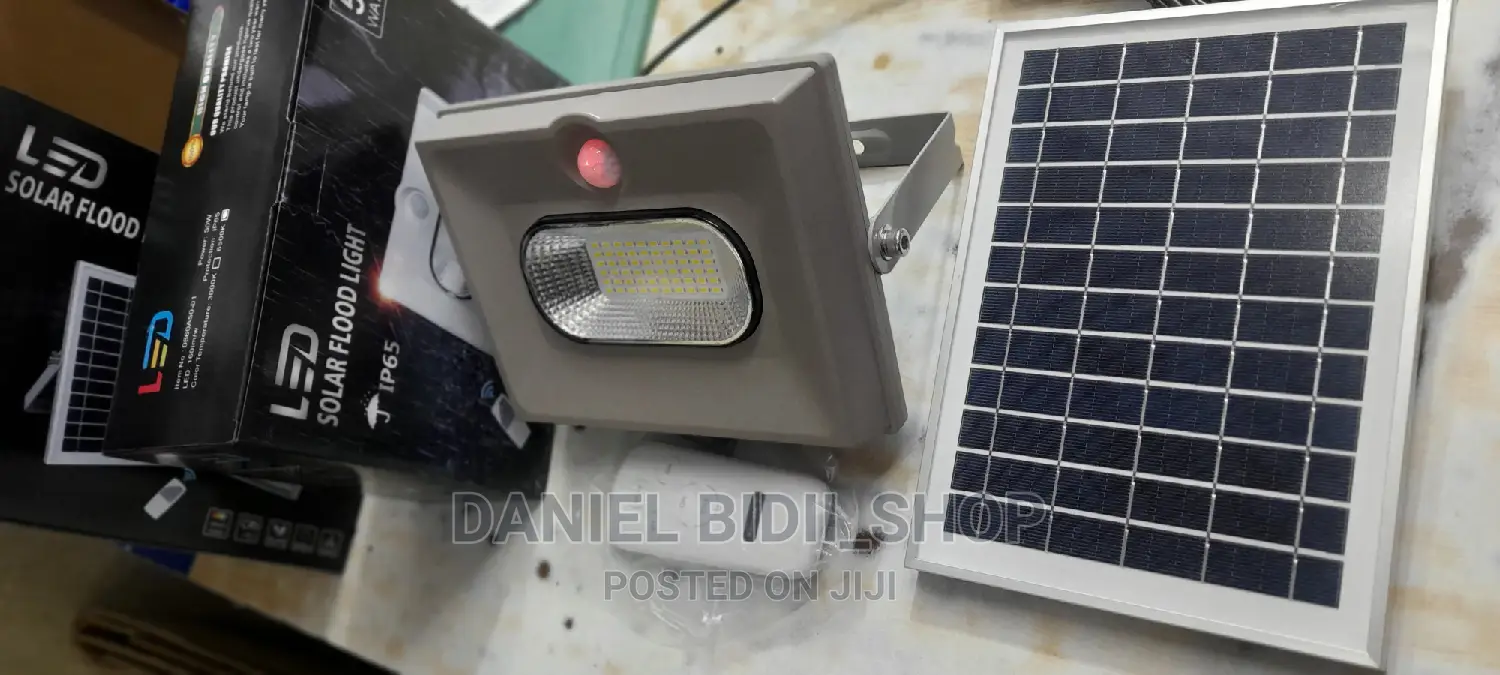 Sensor Solar Flood Light 50w