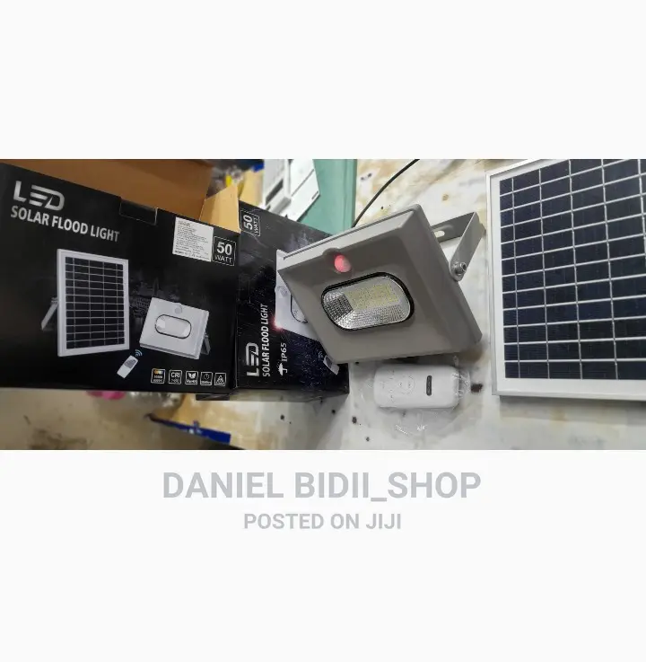 Sensor Solar Flood Light 50w