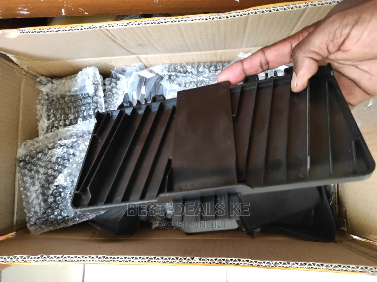 HP125 Output Tray