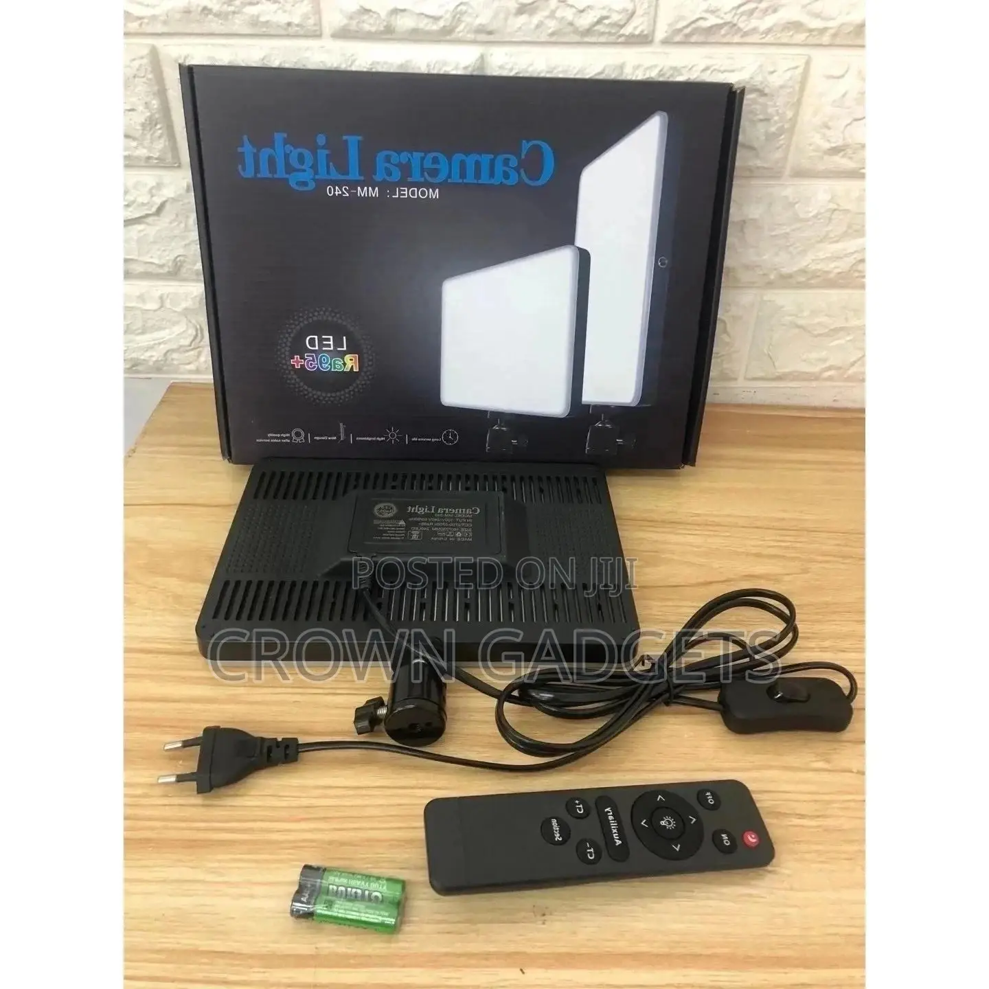 Camera Light LED MM240 From Trendy G