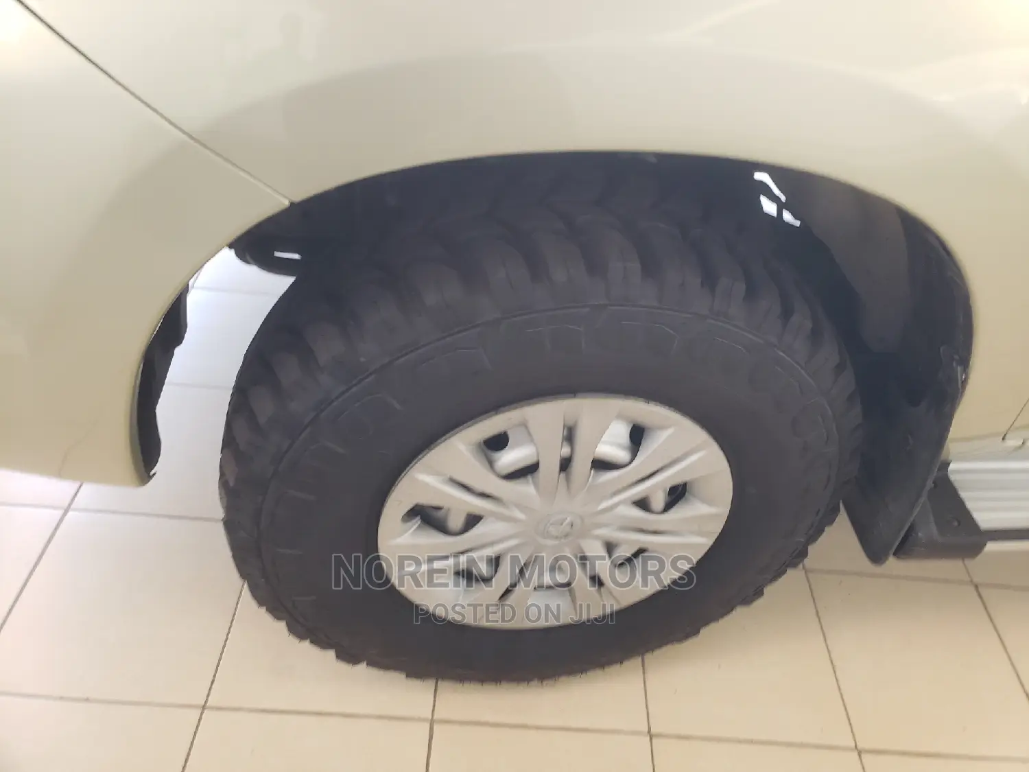 Toyota Hilux 2014 Gray