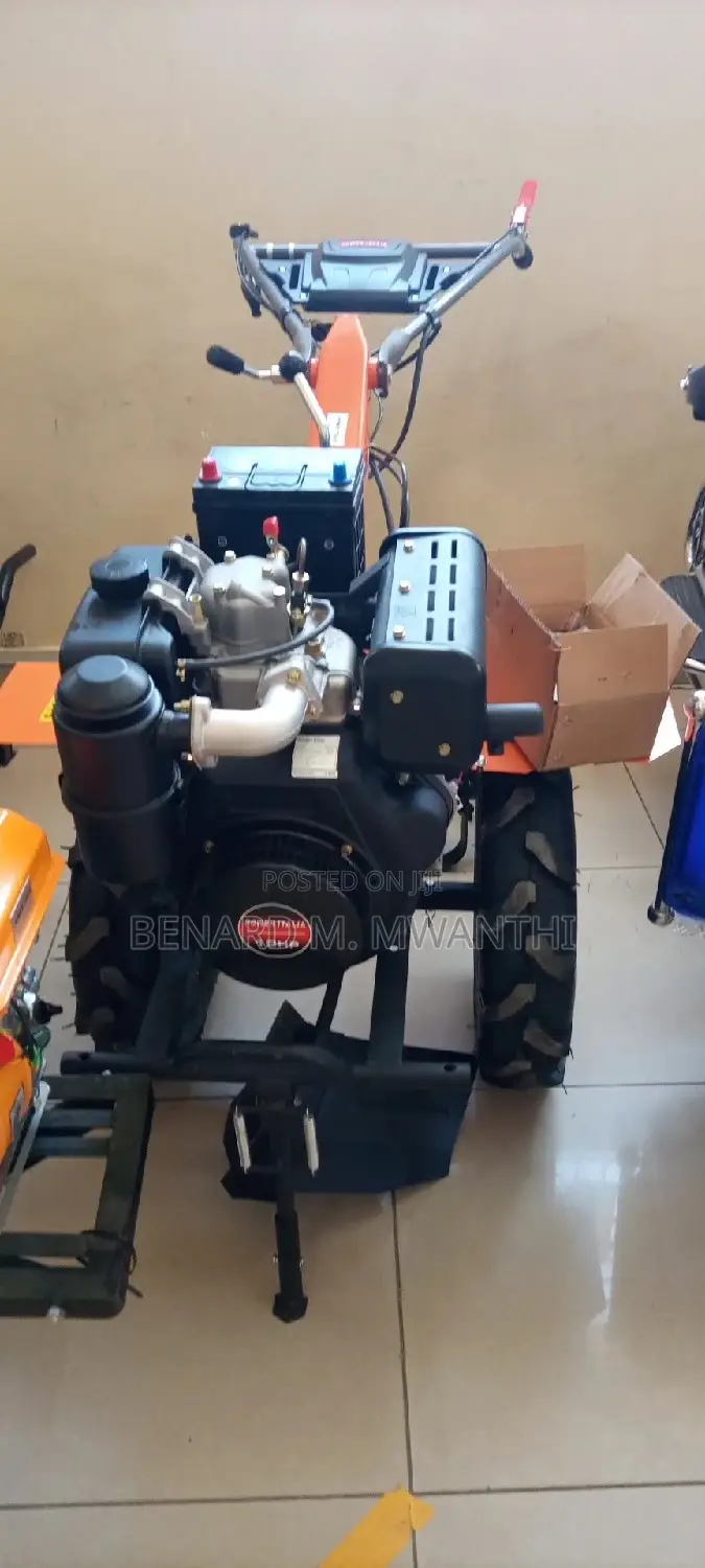 13hp Mini Tractor Power Italia