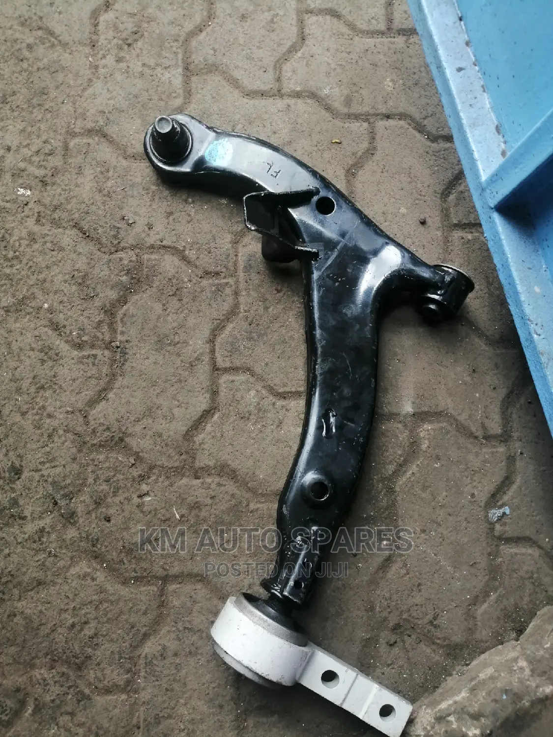 Nissan Murano Control Arm.
