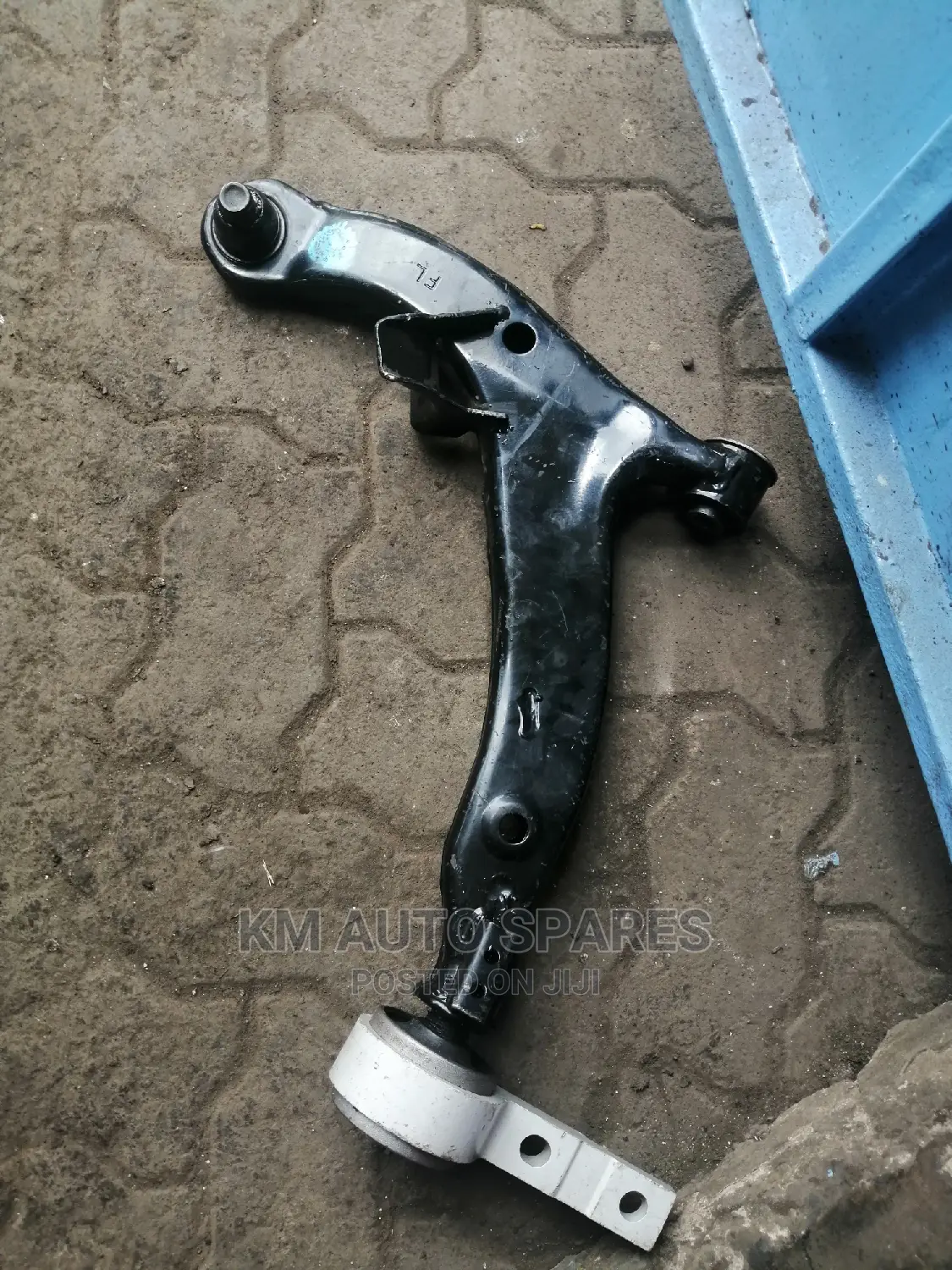 Nissan Murano Control Arm.