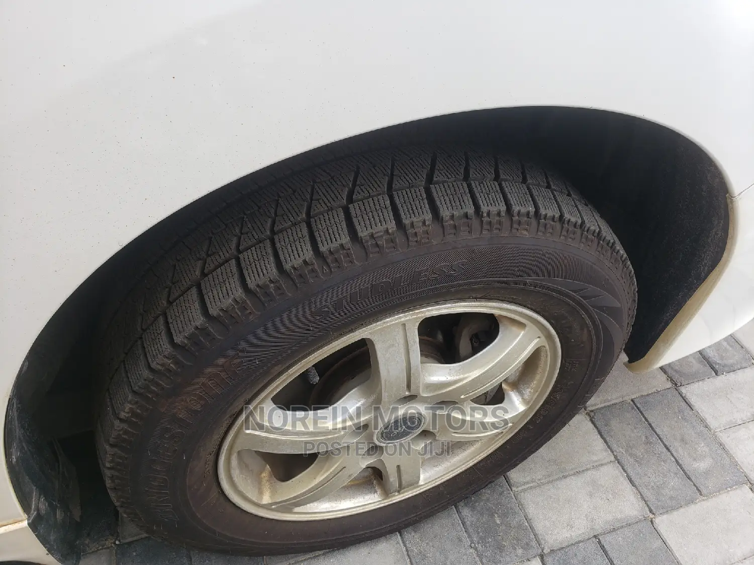 Nissan Serena 2014 White