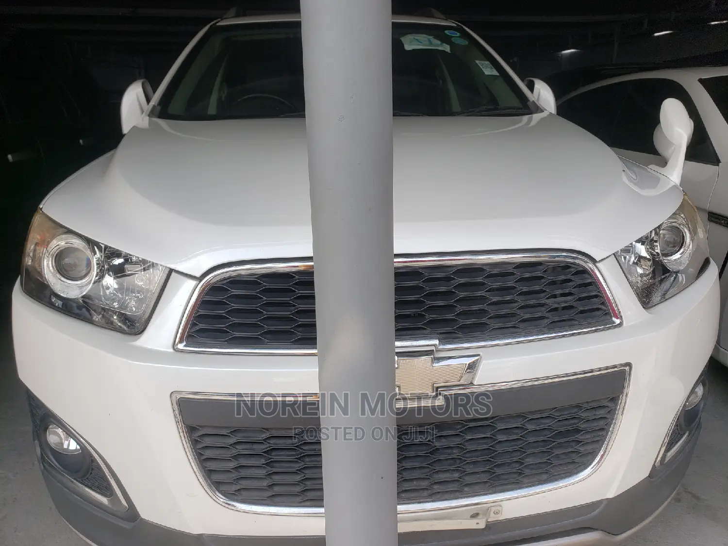 Chevrolet Captiva 2014 White
