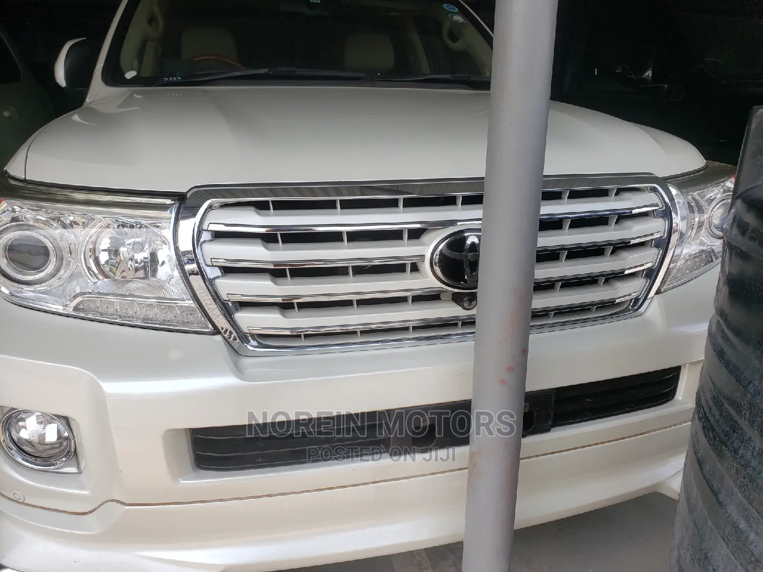 Toyota Land Cruiser 2014 White