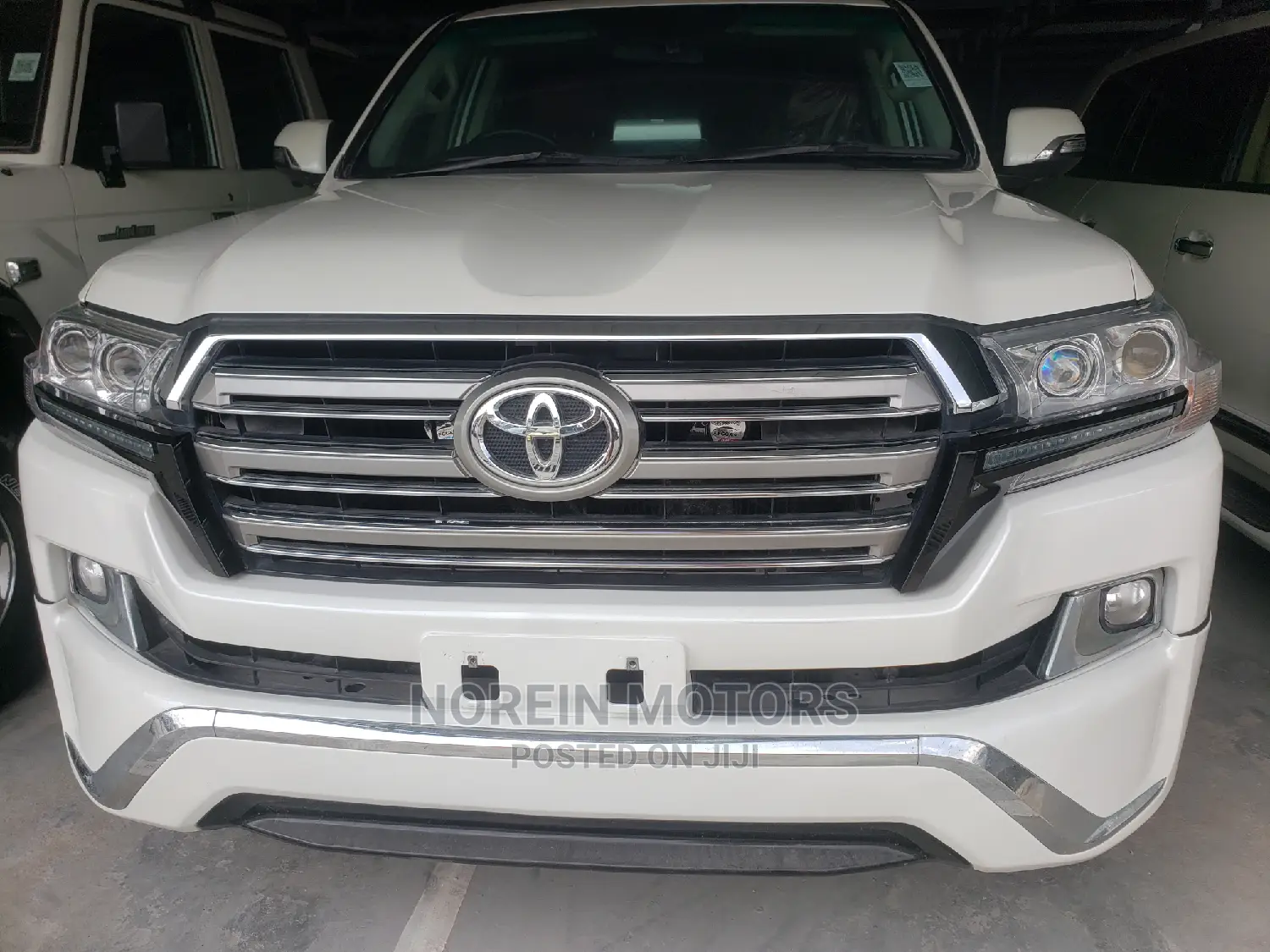 Toyota Land Cruiser 2017 Pearl