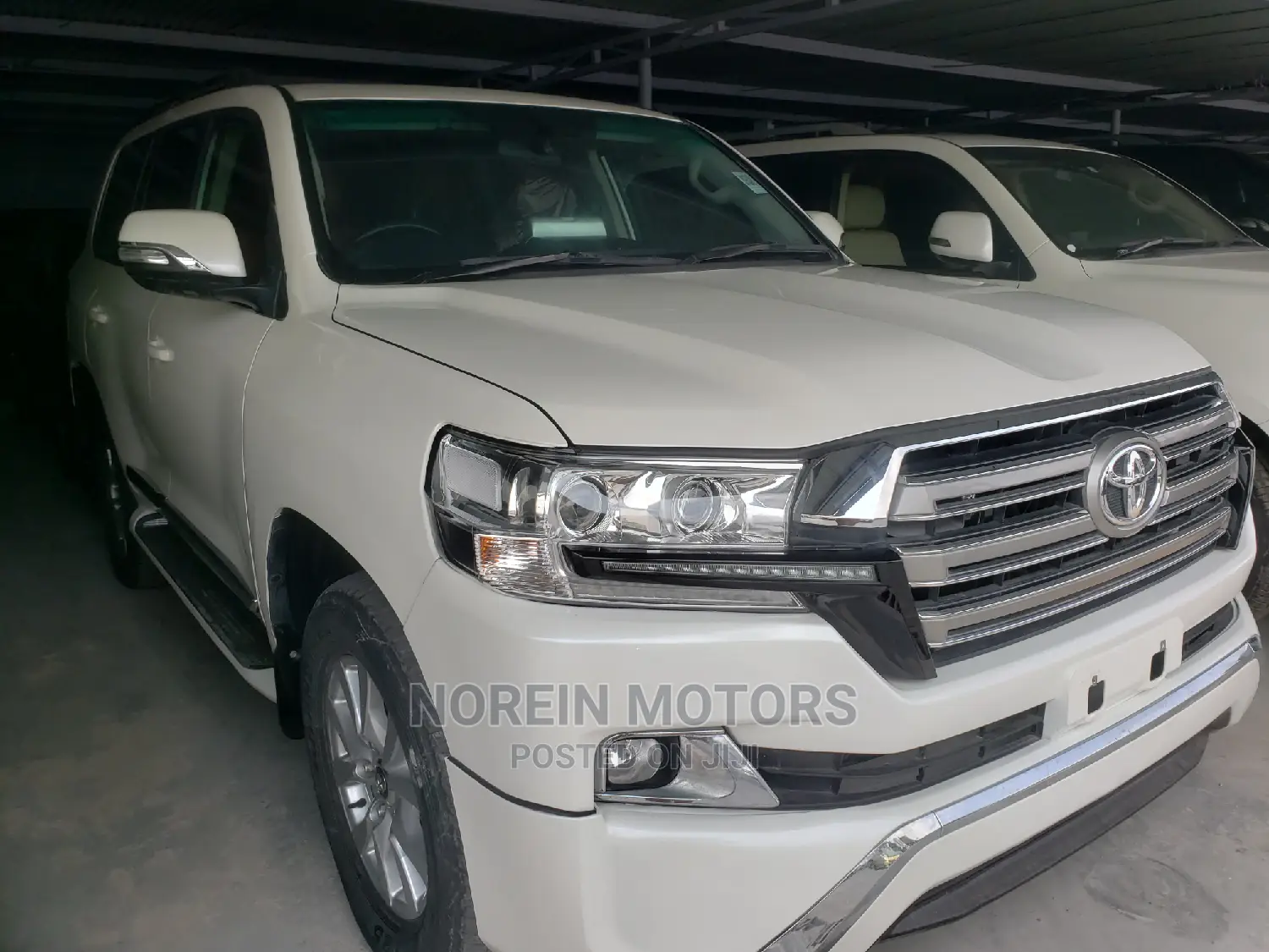 Toyota Land Cruiser 2017 Pearl