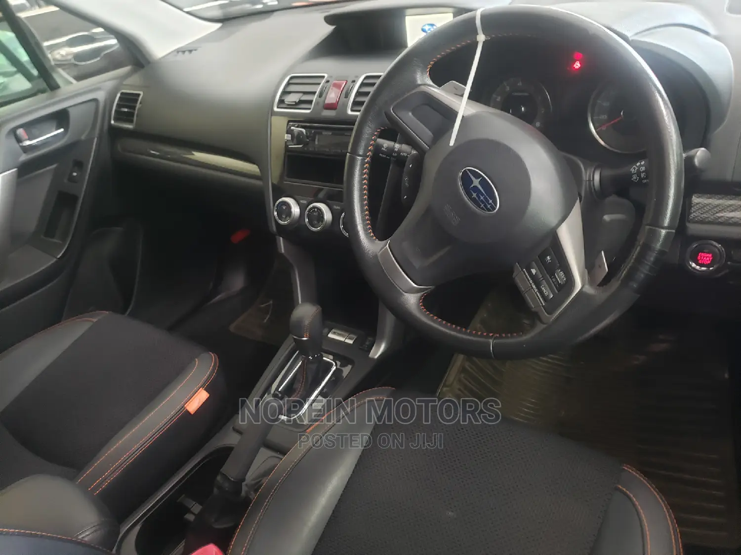 Subaru Forester 2015 Orange
